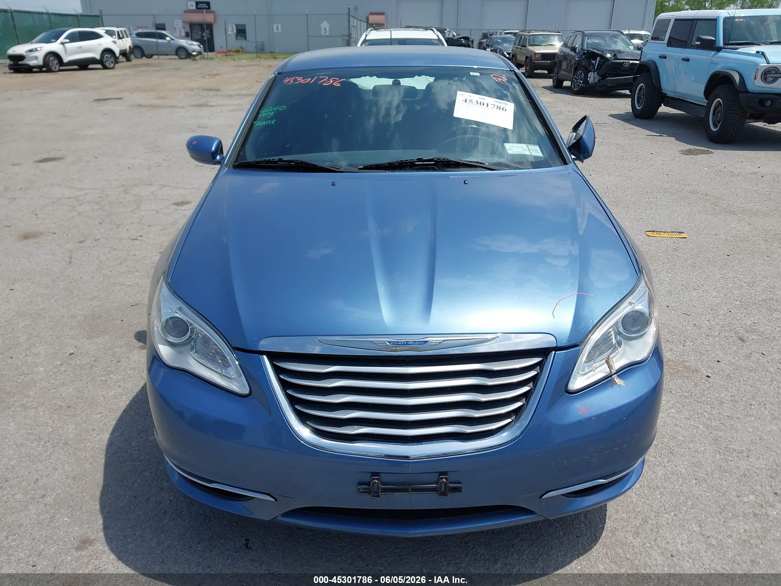 2011 Chrysler 200 Touring Blue vin: 1C3BC1FG4BN577425
