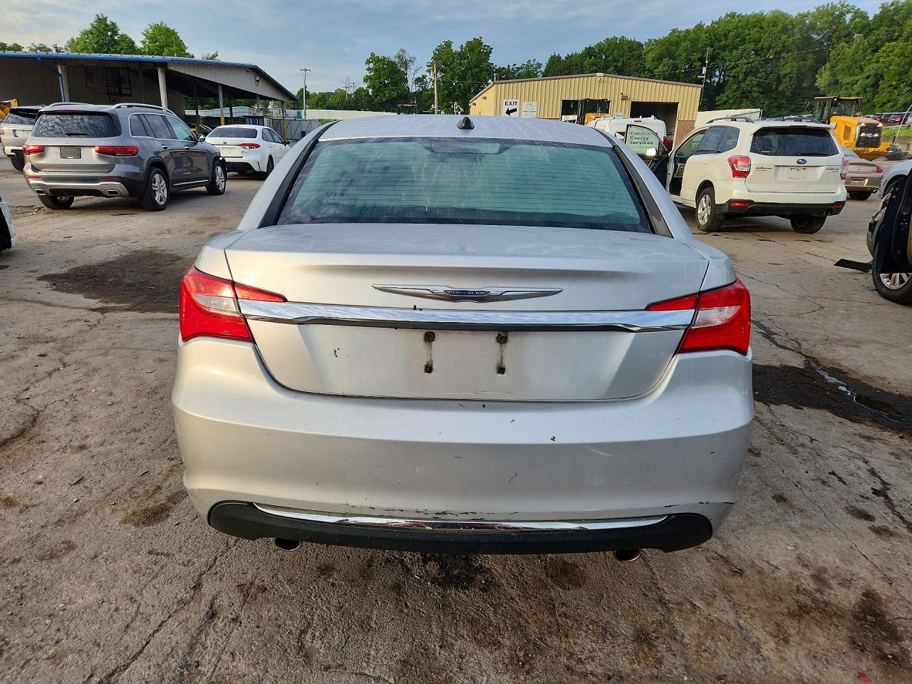 2011 Chrysler 200 Touring Серебряный vin: 1C3BC1FG5BN503706