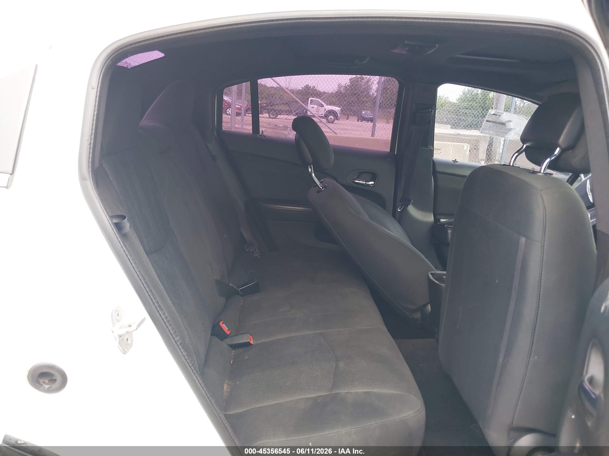 2011 Chrysler 200 Touring Белый vin: 1C3BC1FG5BN614157