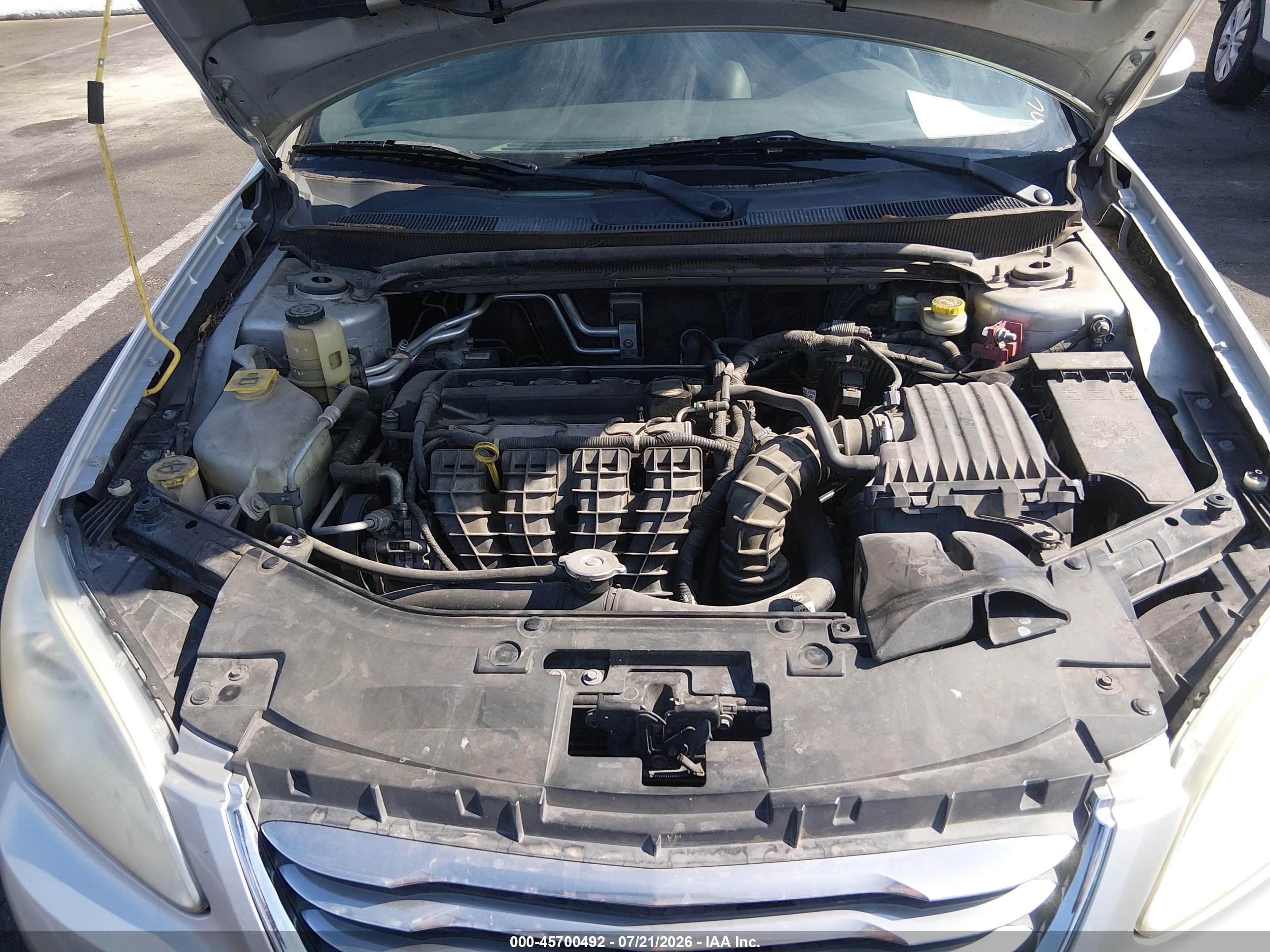 2011 Chrysler 200 Touring Silver vin: 1C3BC2EB5BN532487