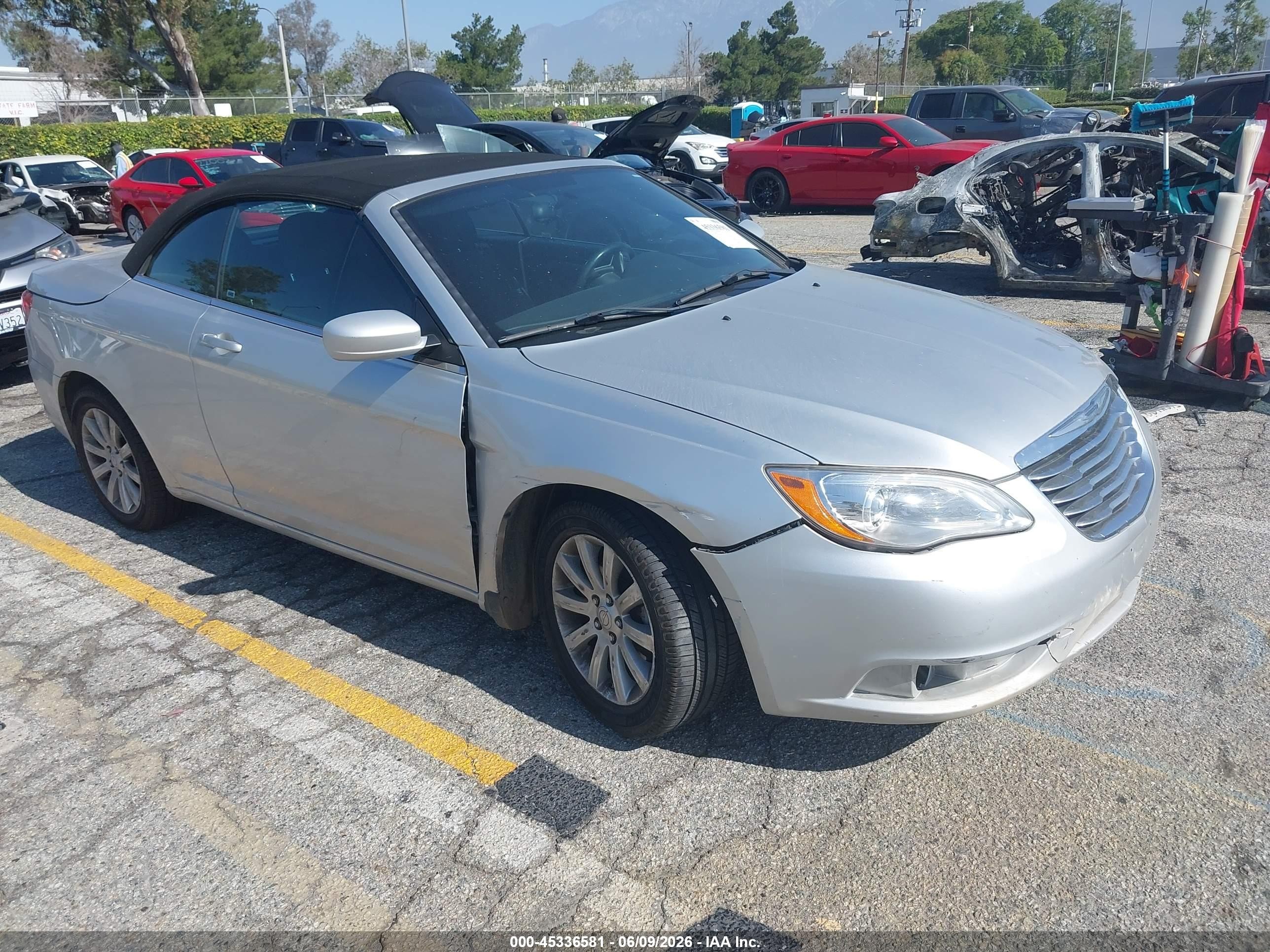 2011 Chrysler 200 Touring Gray vin: 1C3BC2EB7BN606993