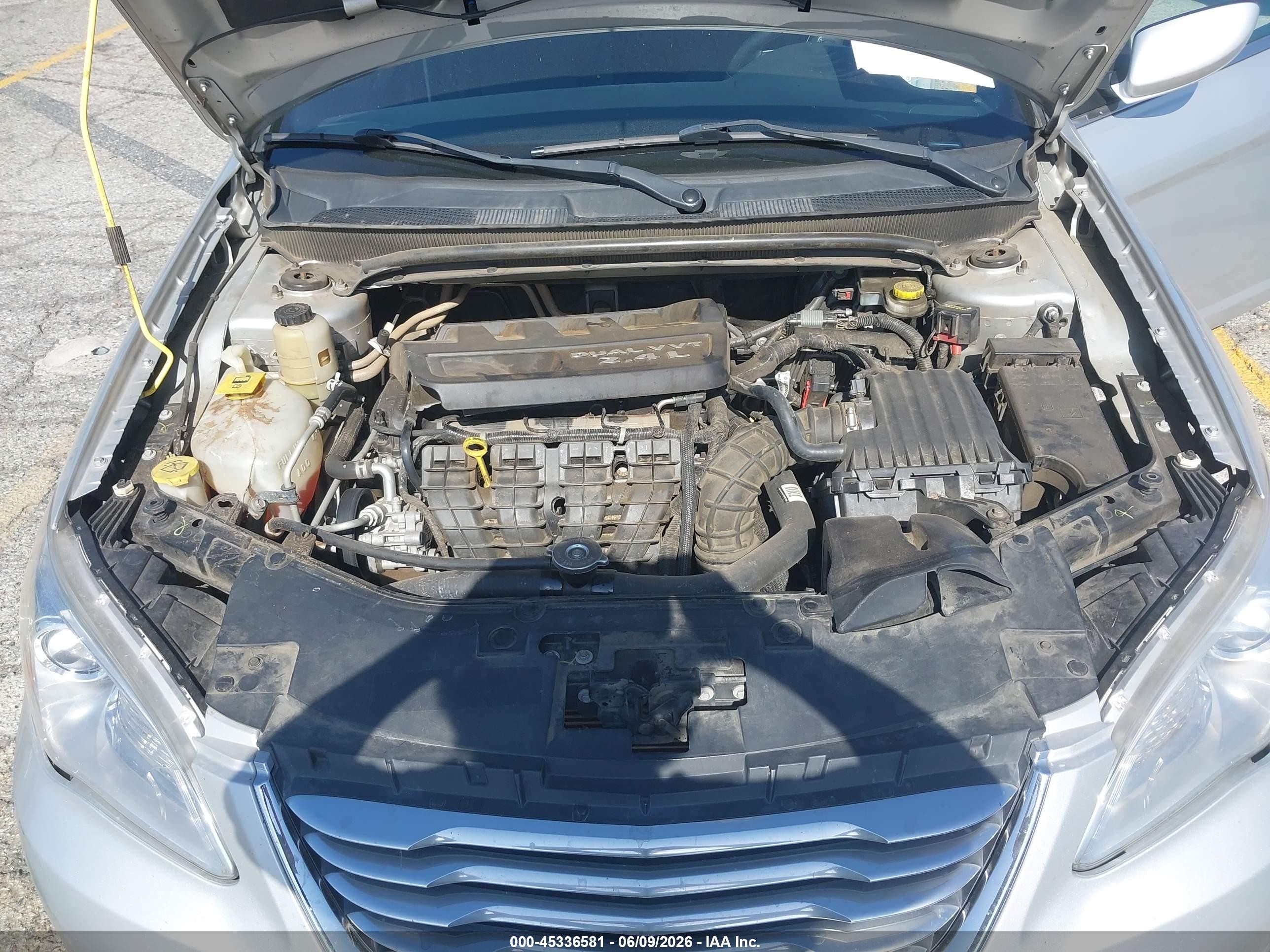 2011 Chrysler 200 Touring Gray vin: 1C3BC2EB7BN606993