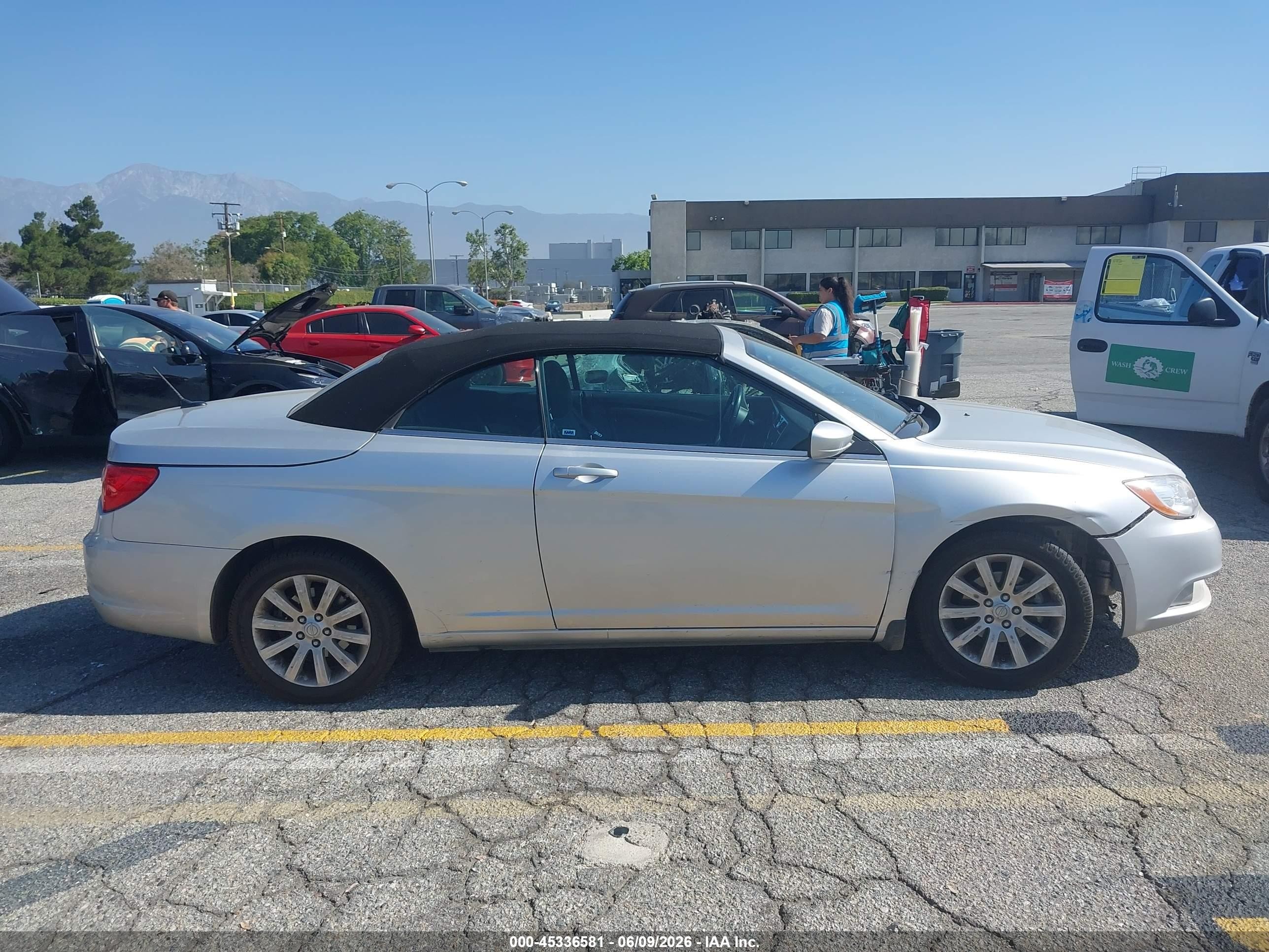 2011 Chrysler 200 Touring Gray vin: 1C3BC2EB7BN606993