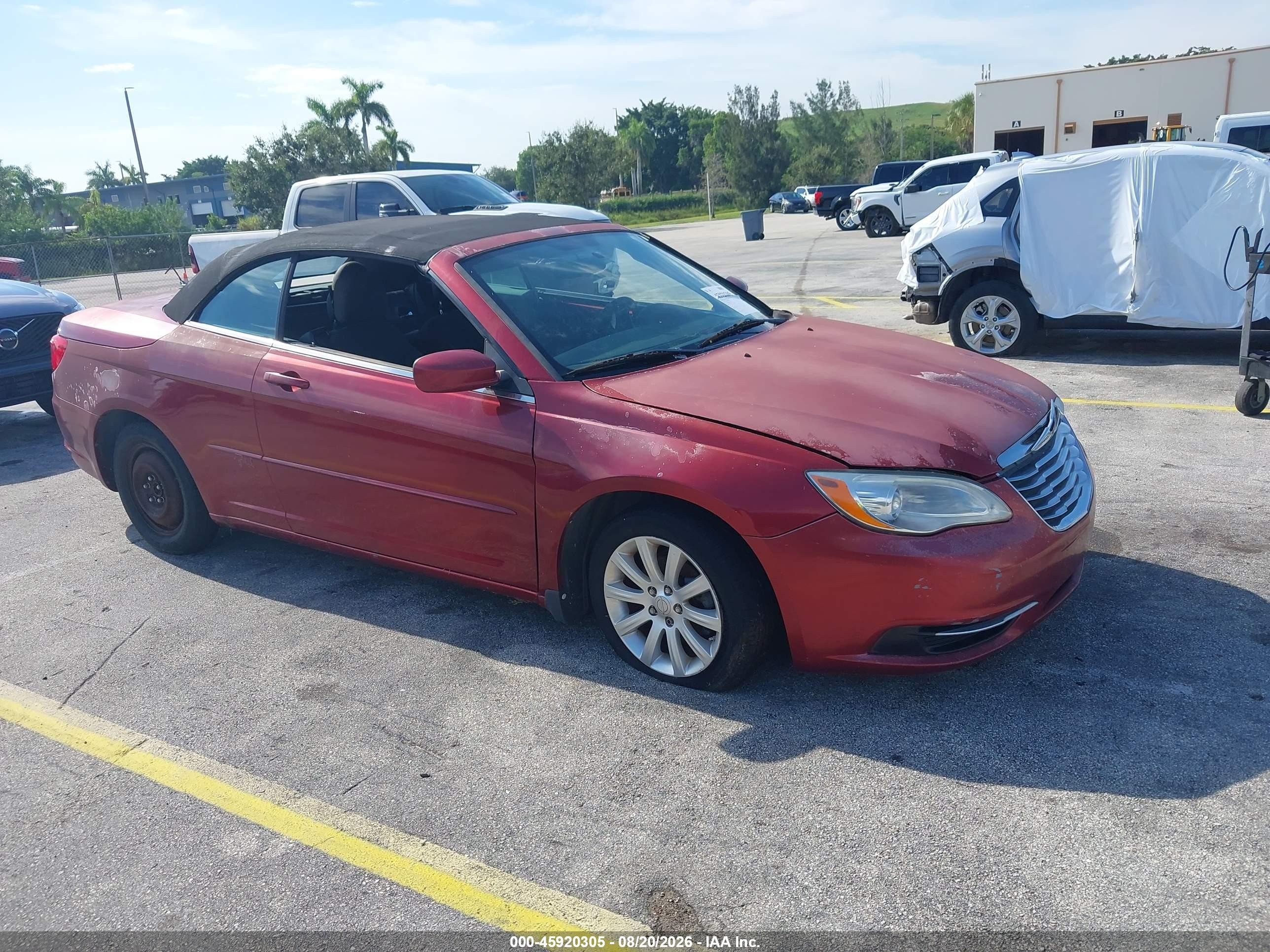2011 Chrysler 200 Touring Red vin: 1C3BC2EG3BN537649