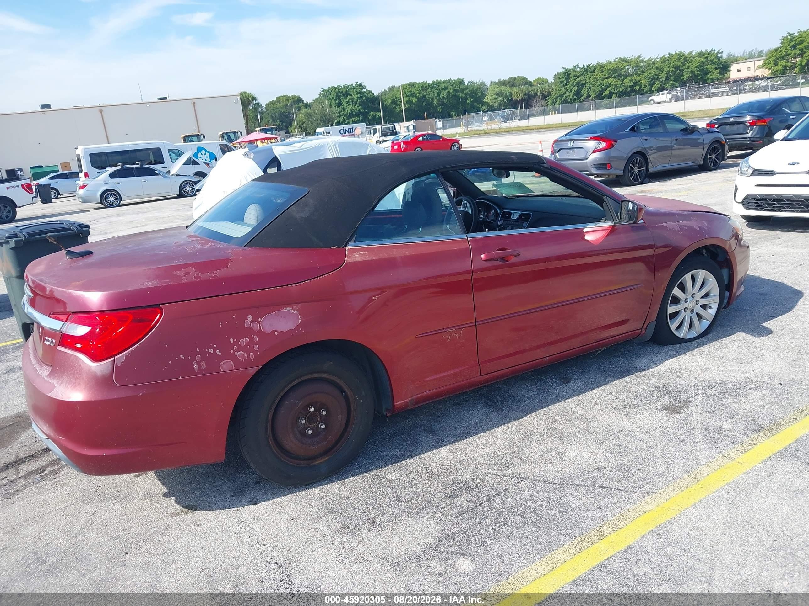 2011 Chrysler 200 Touring Red vin: 1C3BC2EG3BN537649