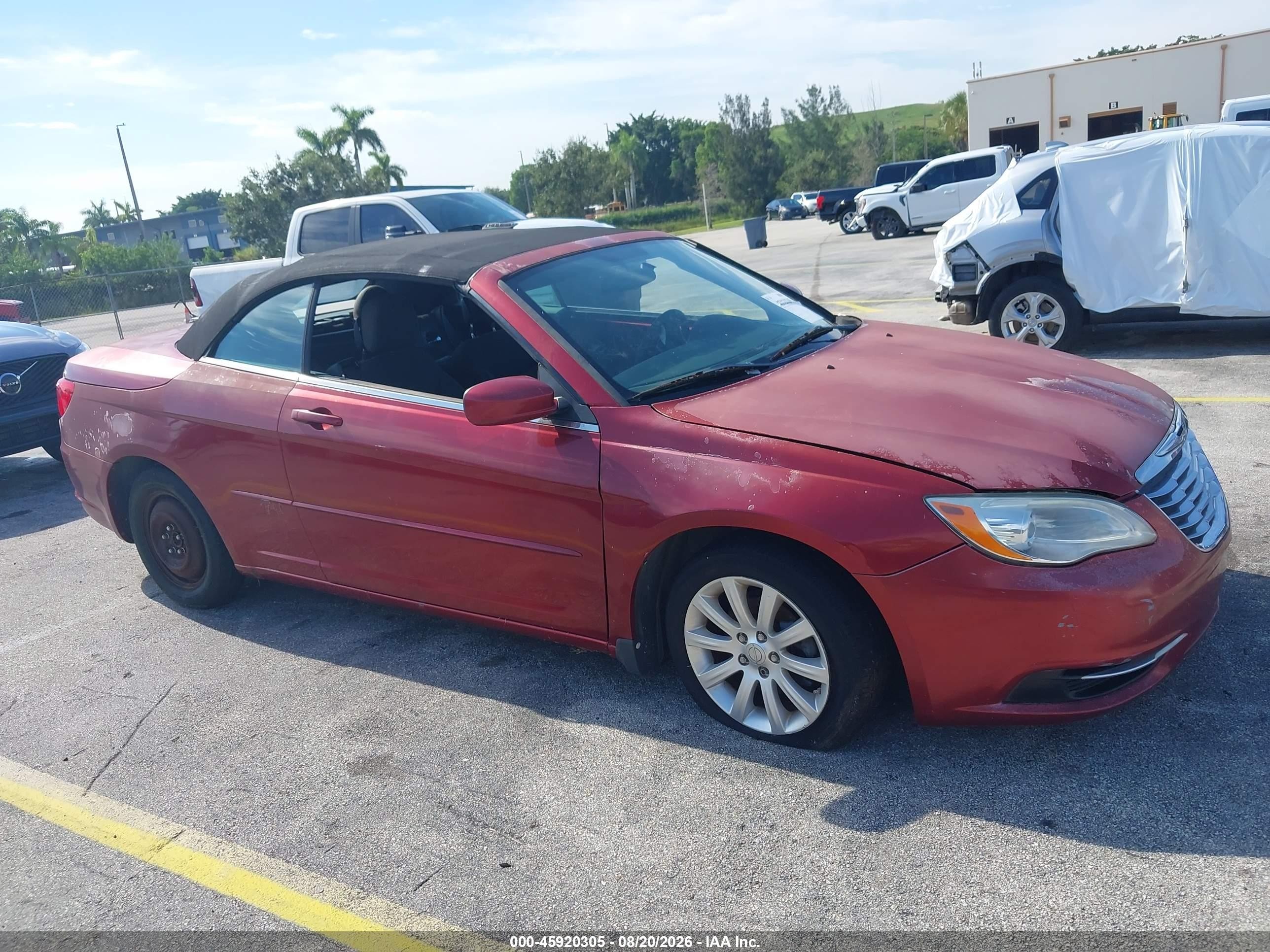 2011 Chrysler 200 Touring Red vin: 1C3BC2EG3BN537649