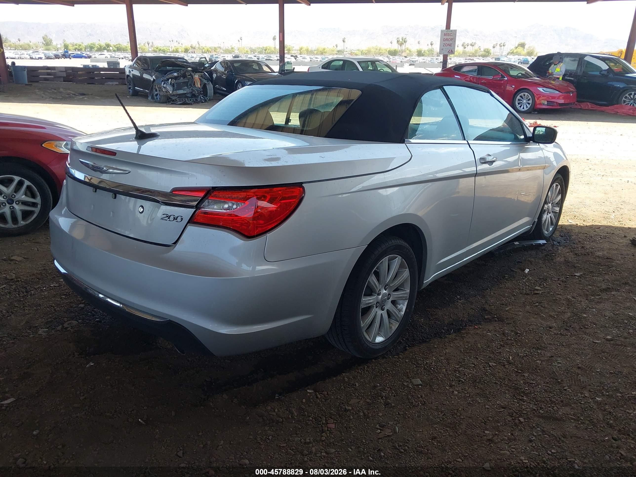 2011 Chrysler 200 Touring Silver vin: 1C3BC2EG4BN620488