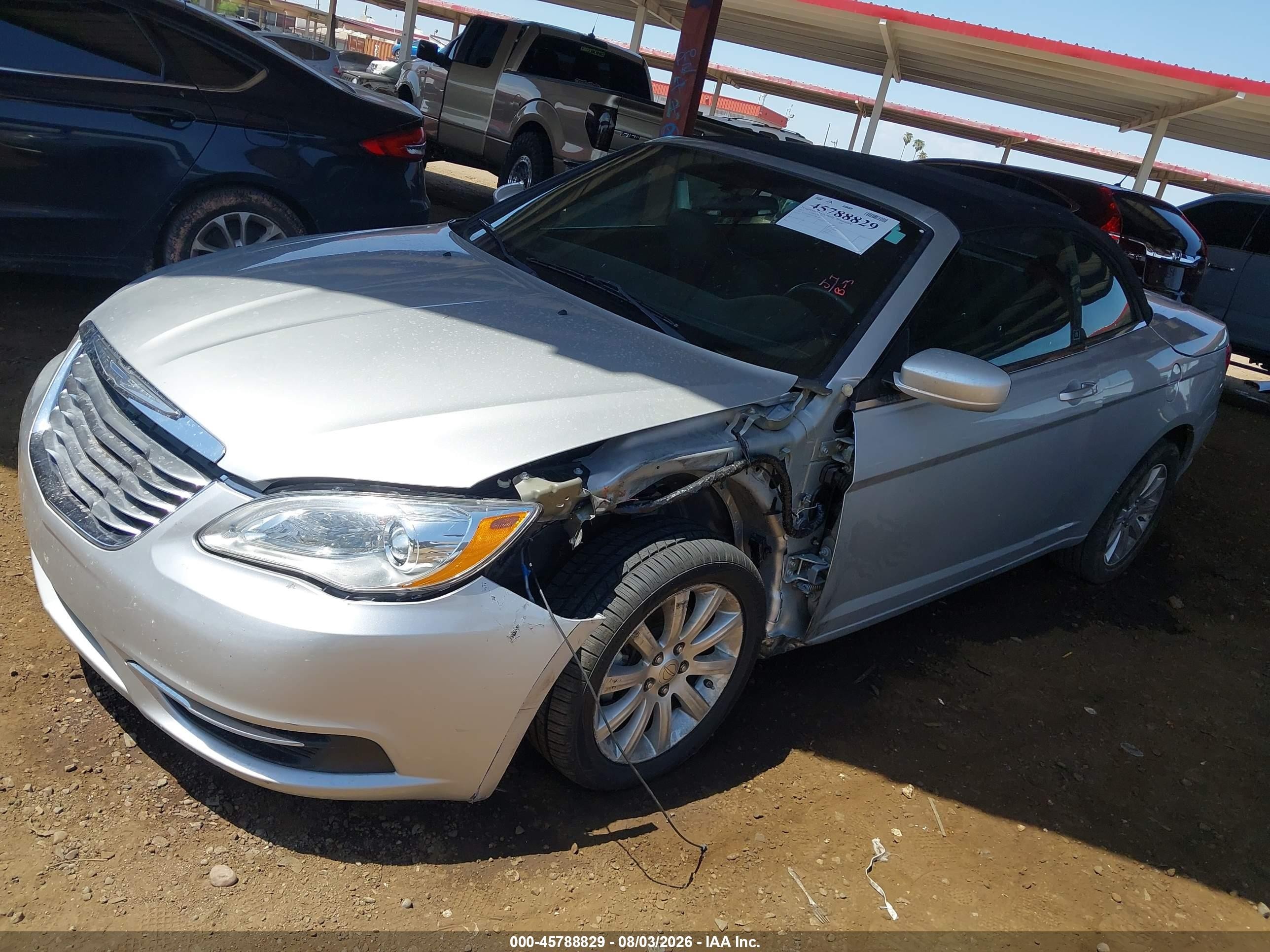 2011 Chrysler 200 Touring Silver vin: 1C3BC2EG4BN620488