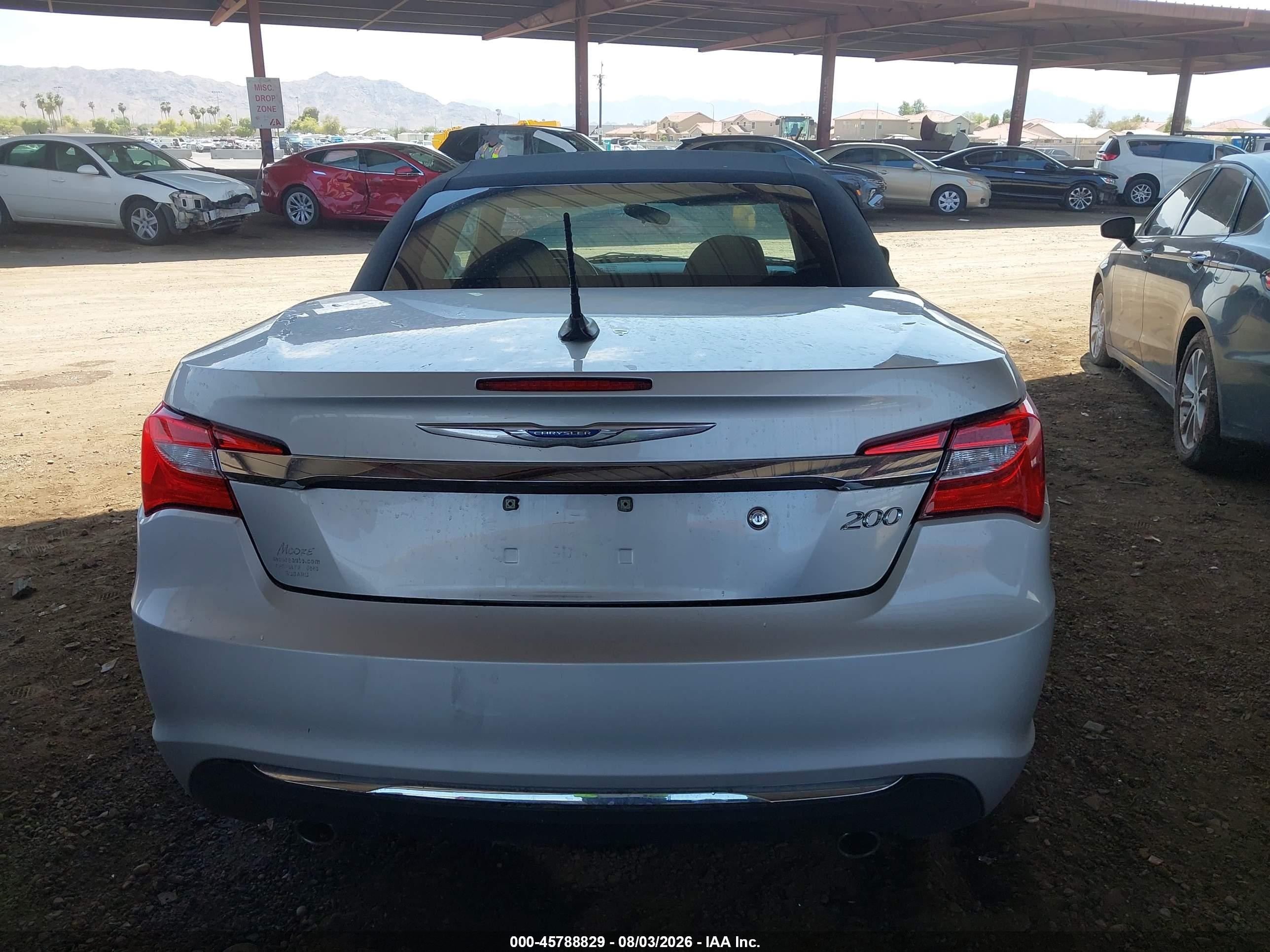2011 Chrysler 200 Touring Silver vin: 1C3BC2EG4BN620488