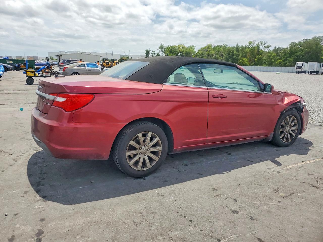 2011 Chrysler 200 Touring Maroon vin: 1C3BC2EG5BN563699