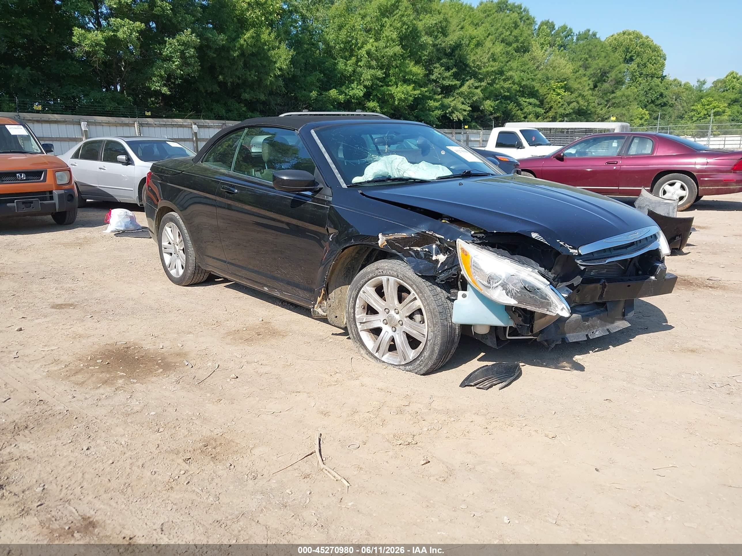 2011 Chrysler 200 Touring Black vin: 1C3BC2EG7BN612739