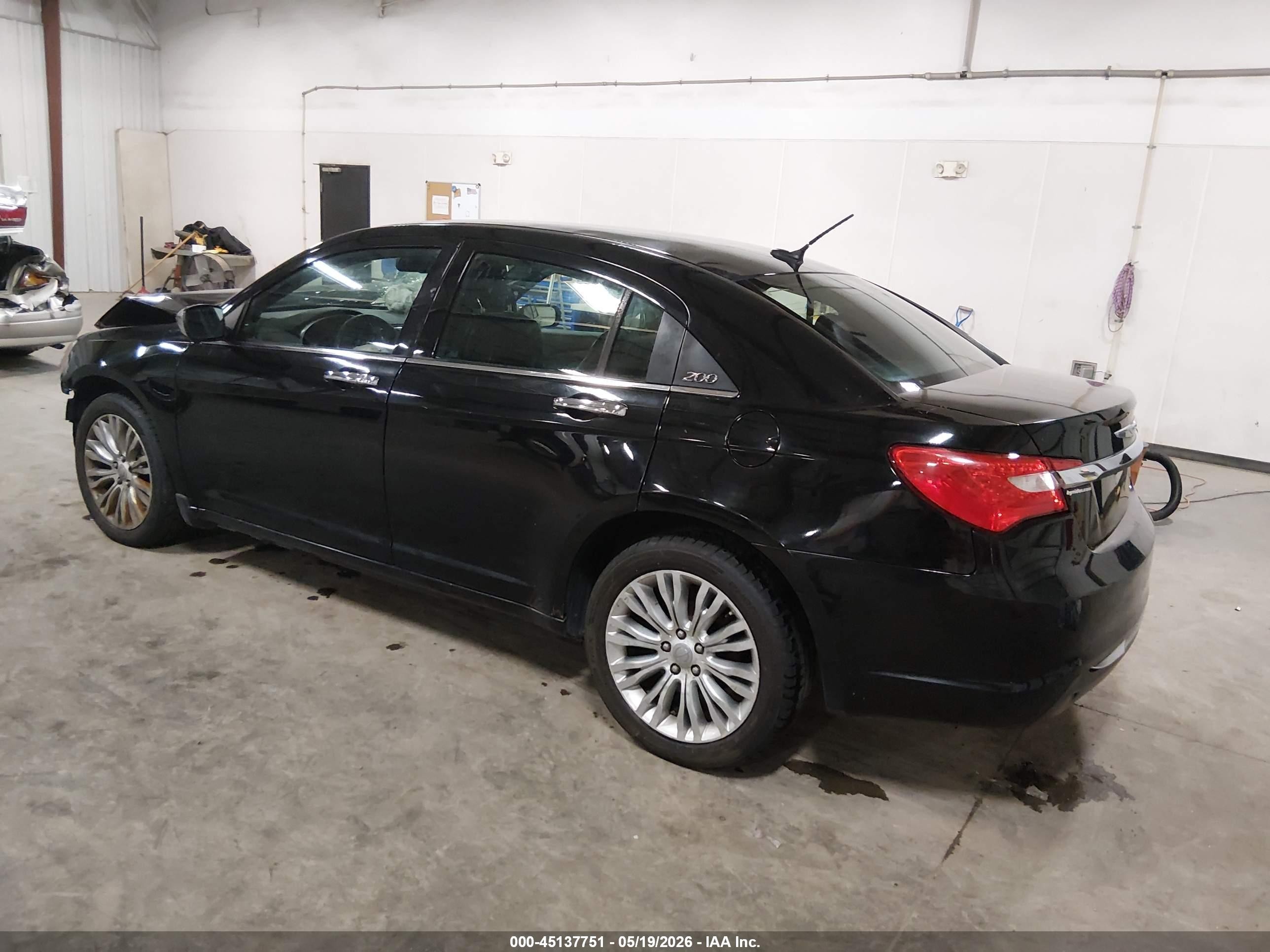 2011 Chrysler 200 Limited Black vin: 1C3BC2FB0BN616098