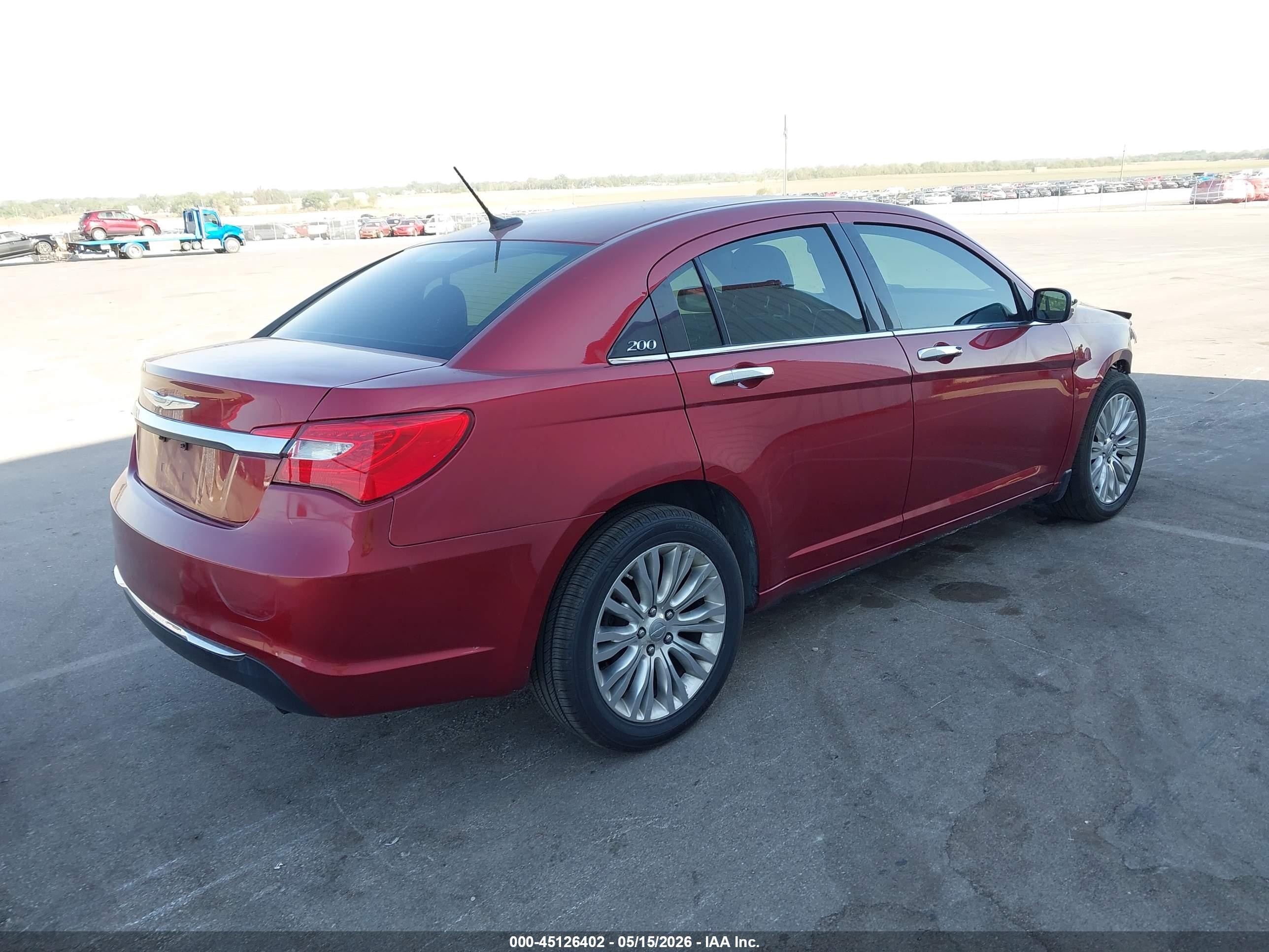 2011 Chrysler 200 Limited Красный vin: 1C3BC2FB3BN583307