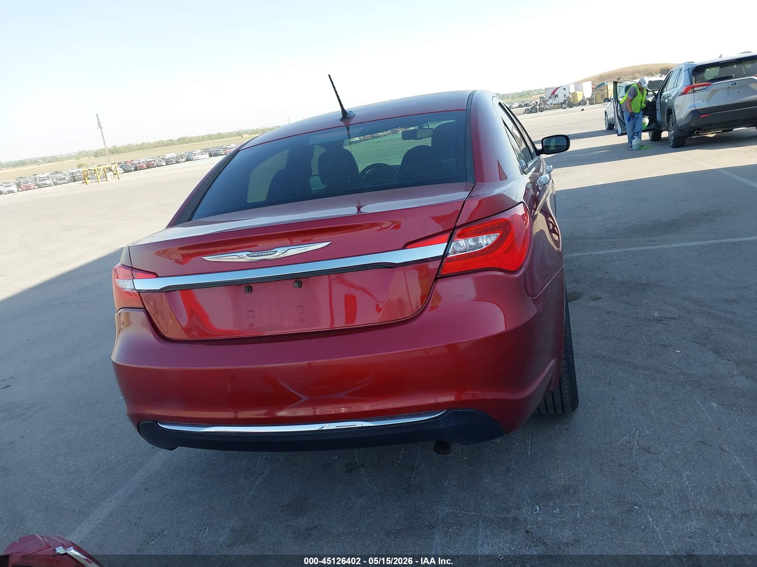 2011 Chrysler 200 Limited Красный vin: 1C3BC2FB3BN583307