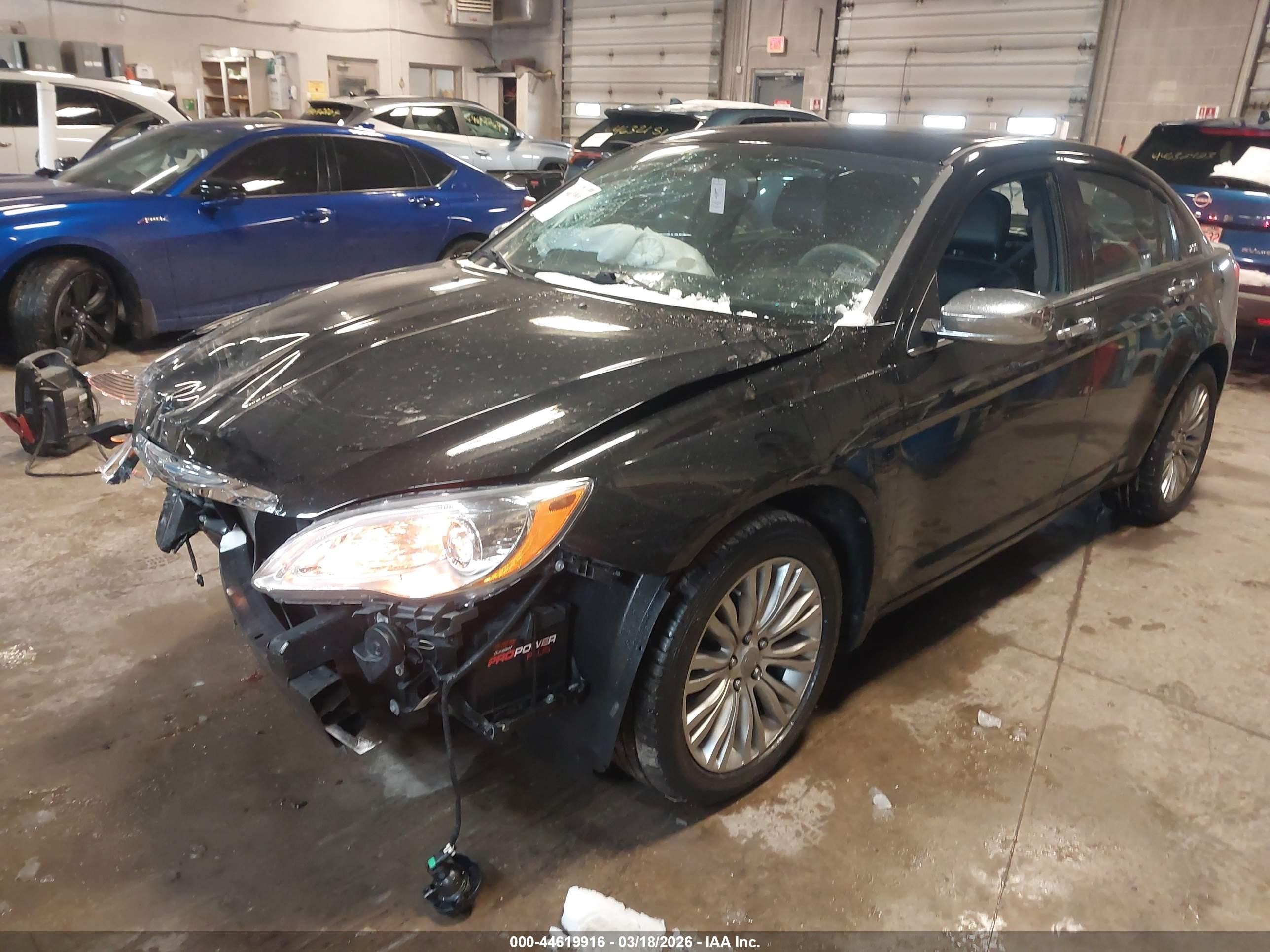 2011 Chrysler 200 Limited Black vin: 1C3BC2FB4BN572008