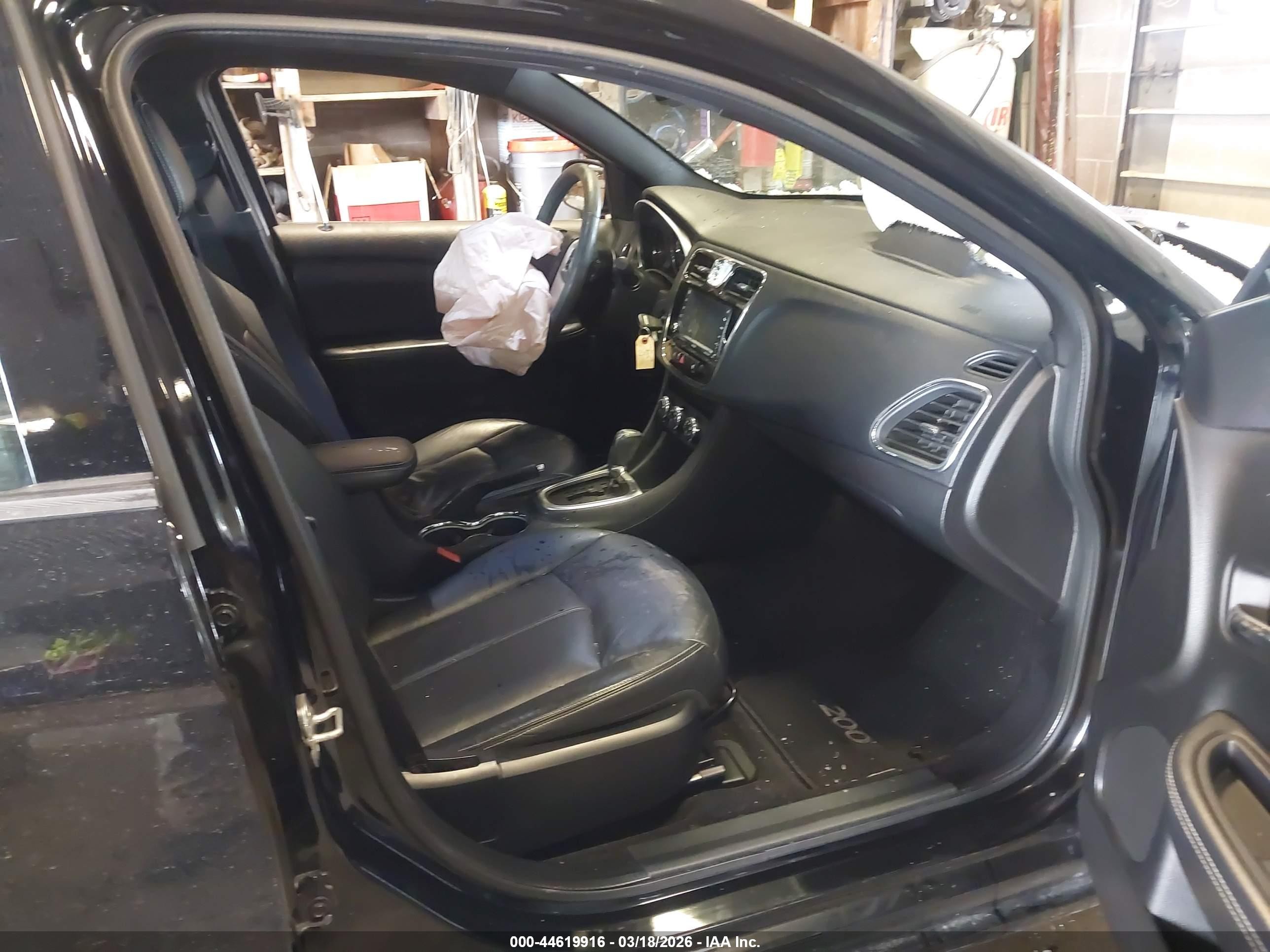 2011 Chrysler 200 Limited Black vin: 1C3BC2FB4BN572008