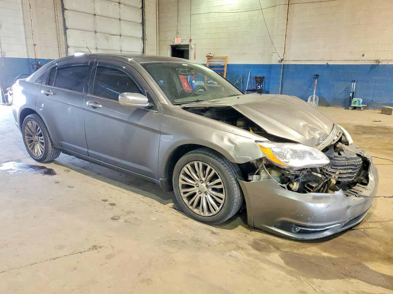 2011 Chrysler 200 Limited Silver vin: 1C3BC2FG1BN603596