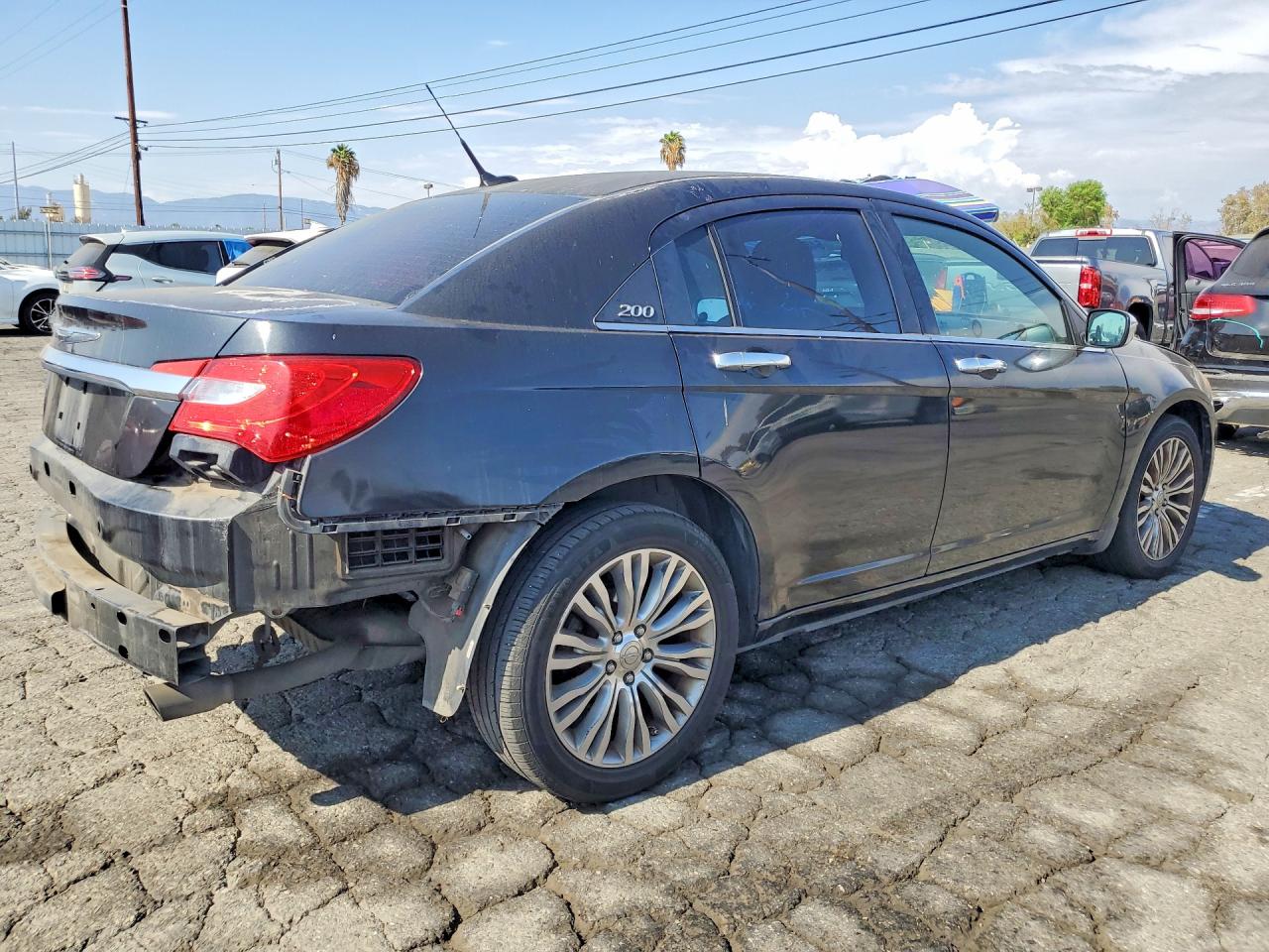 2011 Chrysler 200 Limited Black vin: 1C3BC2FG2BN504723