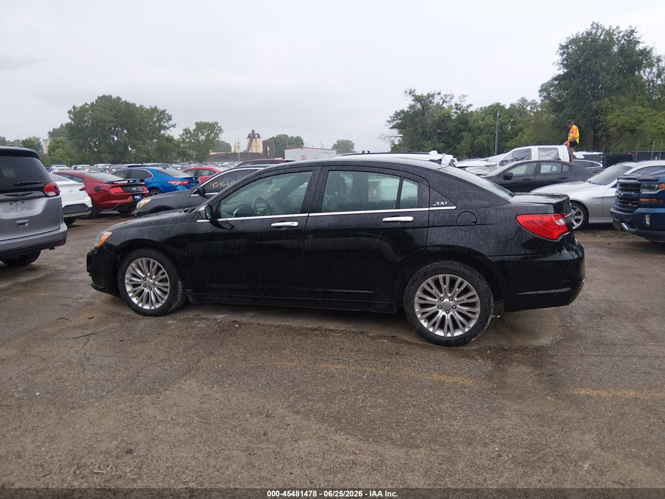 2011 Chrysler 200 Limited Black vin: 1C3BC2FG3BN599356