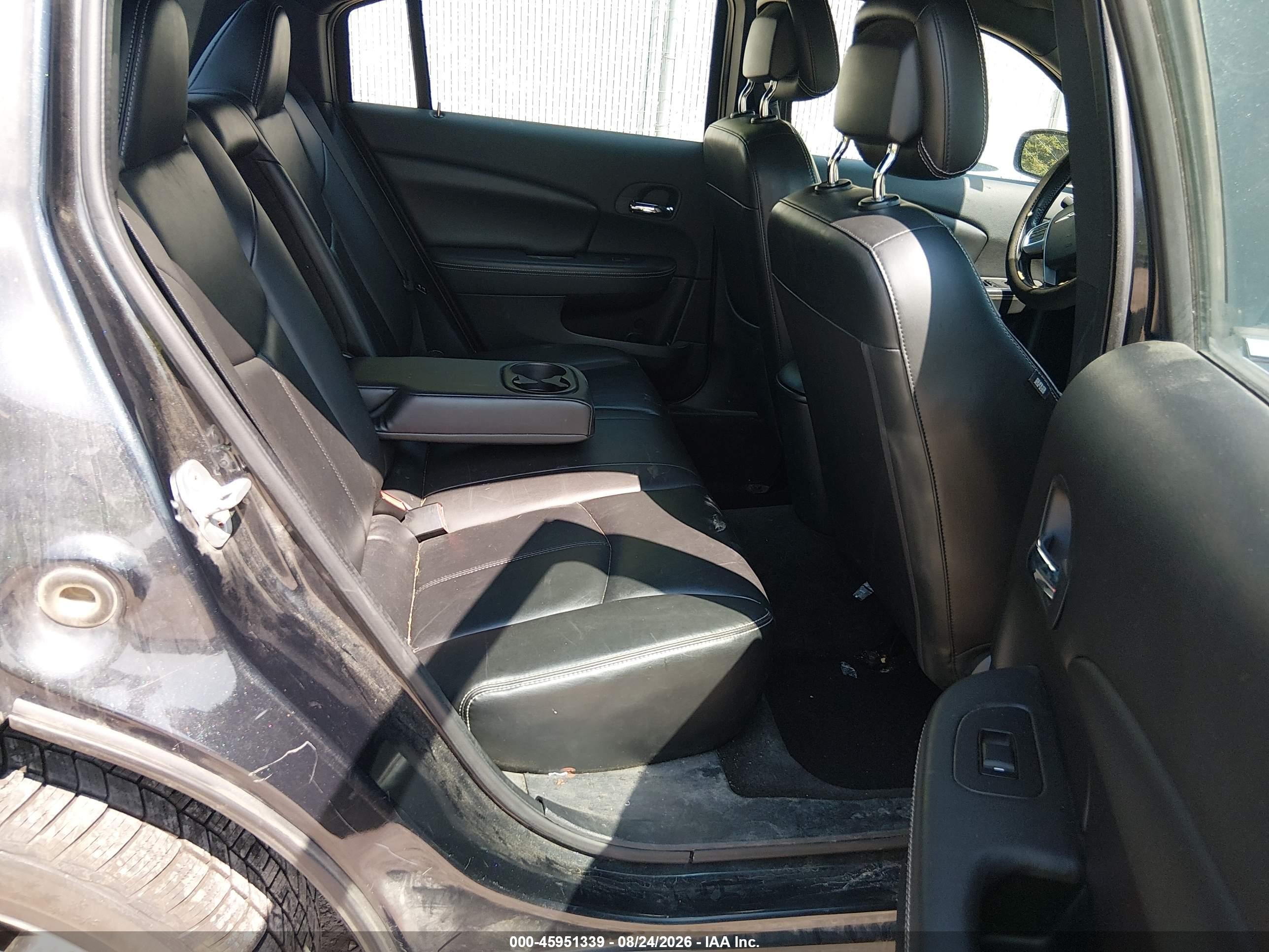 2011 Chrysler 200 Limited Черный vin: 1C3BC2FG5BN517689