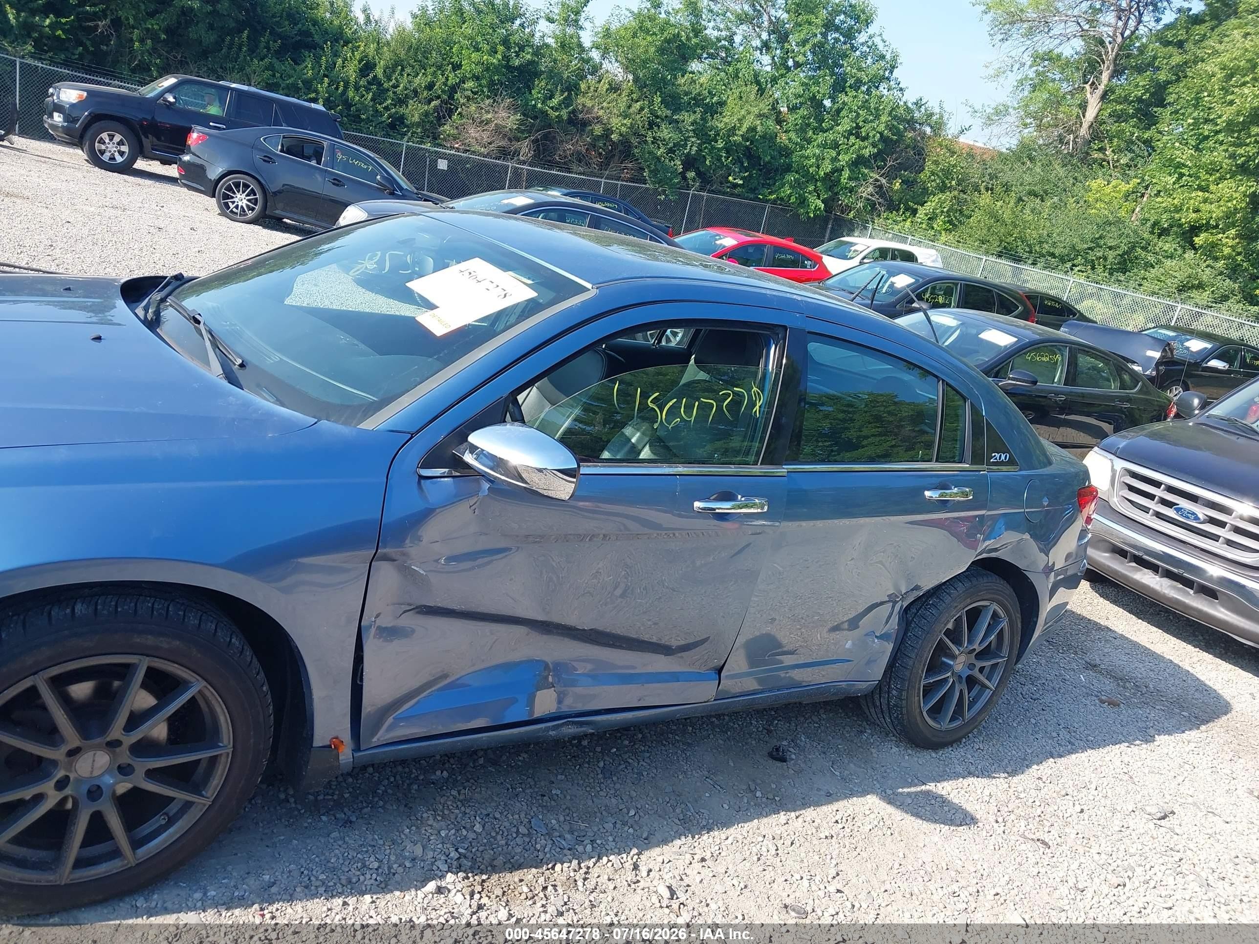2011 Chrysler 200 Limited Синий vin: 1C3BC2FG7BN571754
