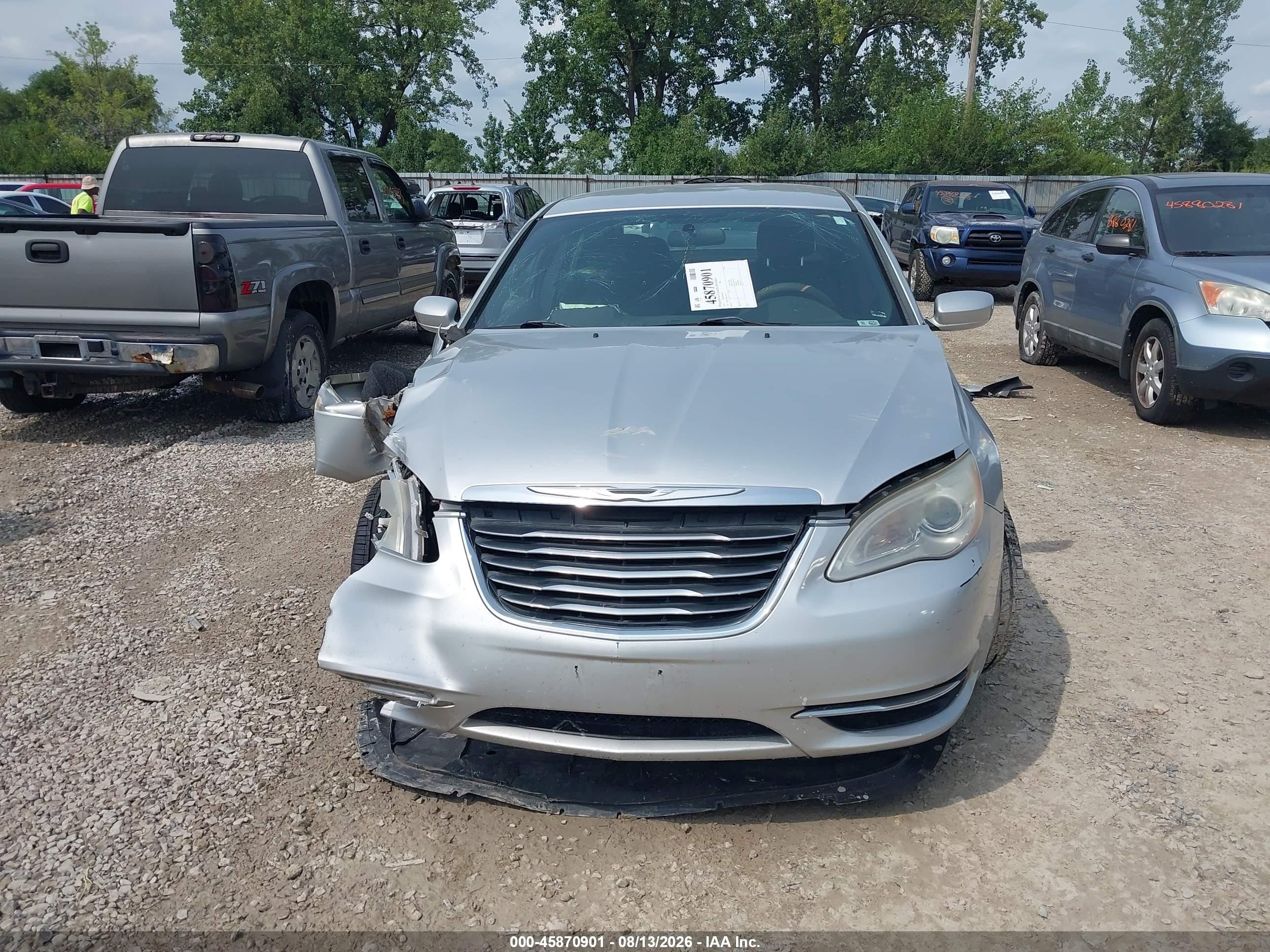 2011 Chrysler 200 Lx Silver vin: 1C3BC4FB0BN550972