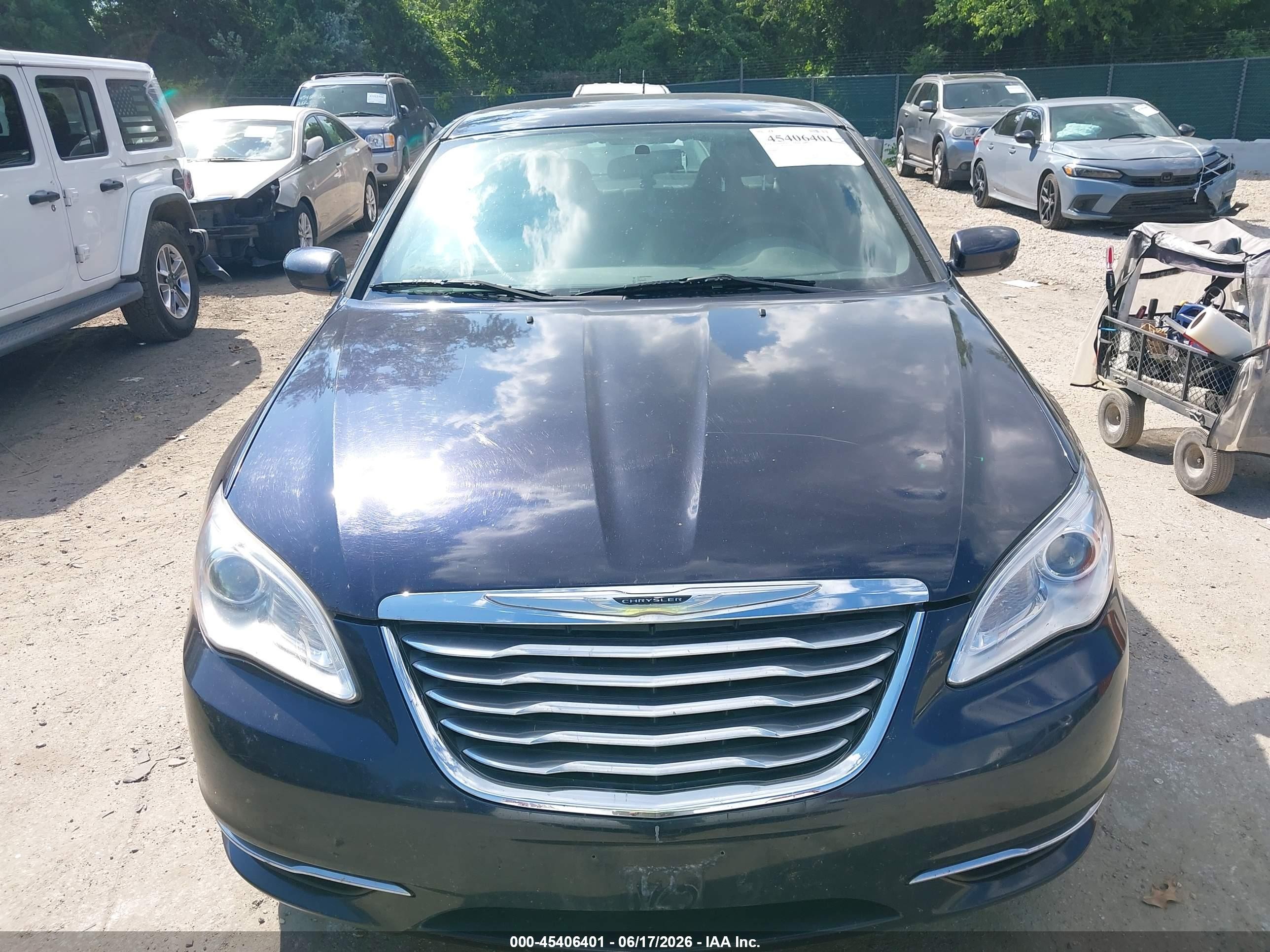 2011 Chrysler 200 Lx Navy vin: 1C3BC4FB2BN557910
