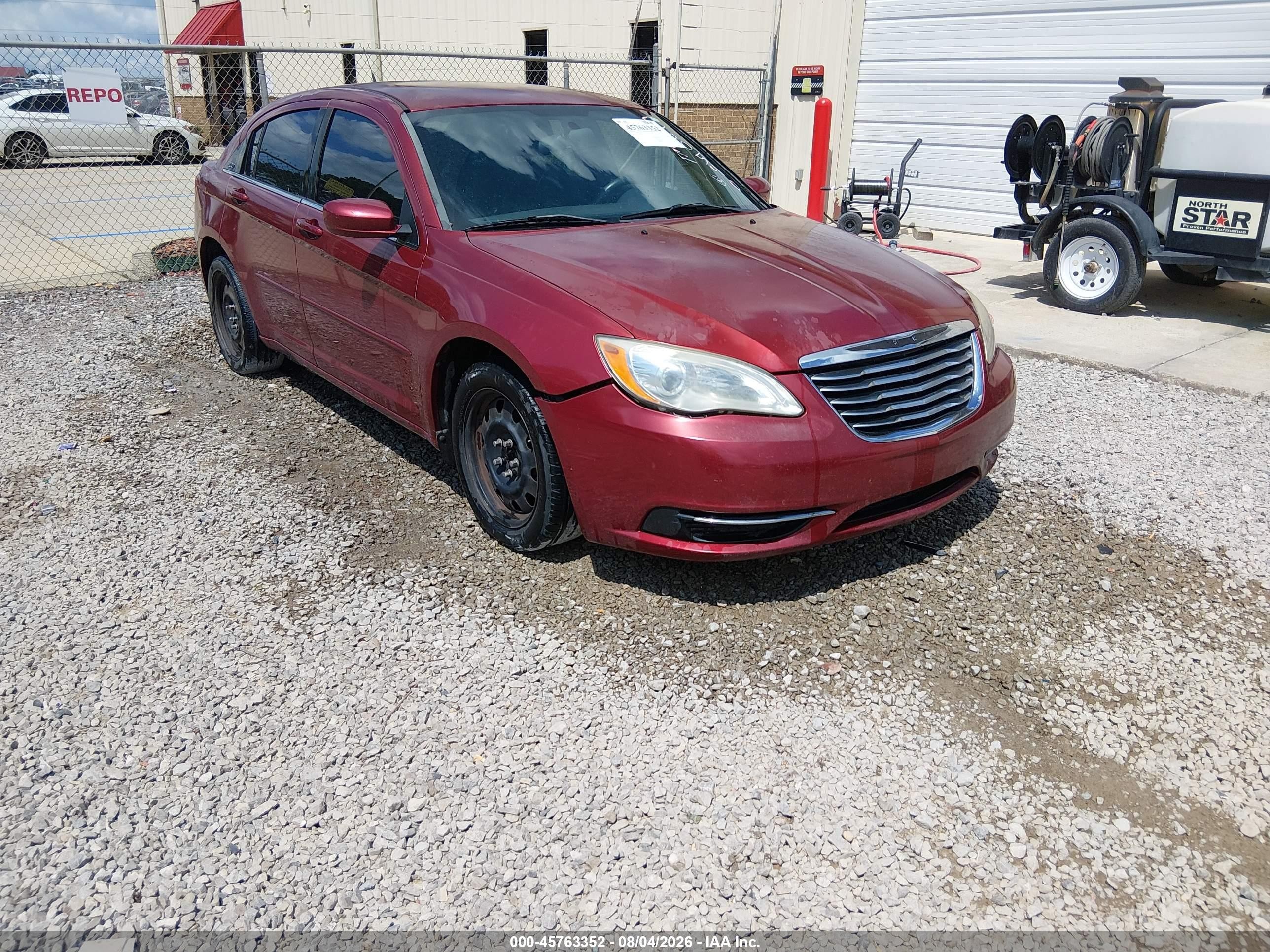 2011 Chrysler 200 Lx Red vin: 1C3BC4FB4BN550540