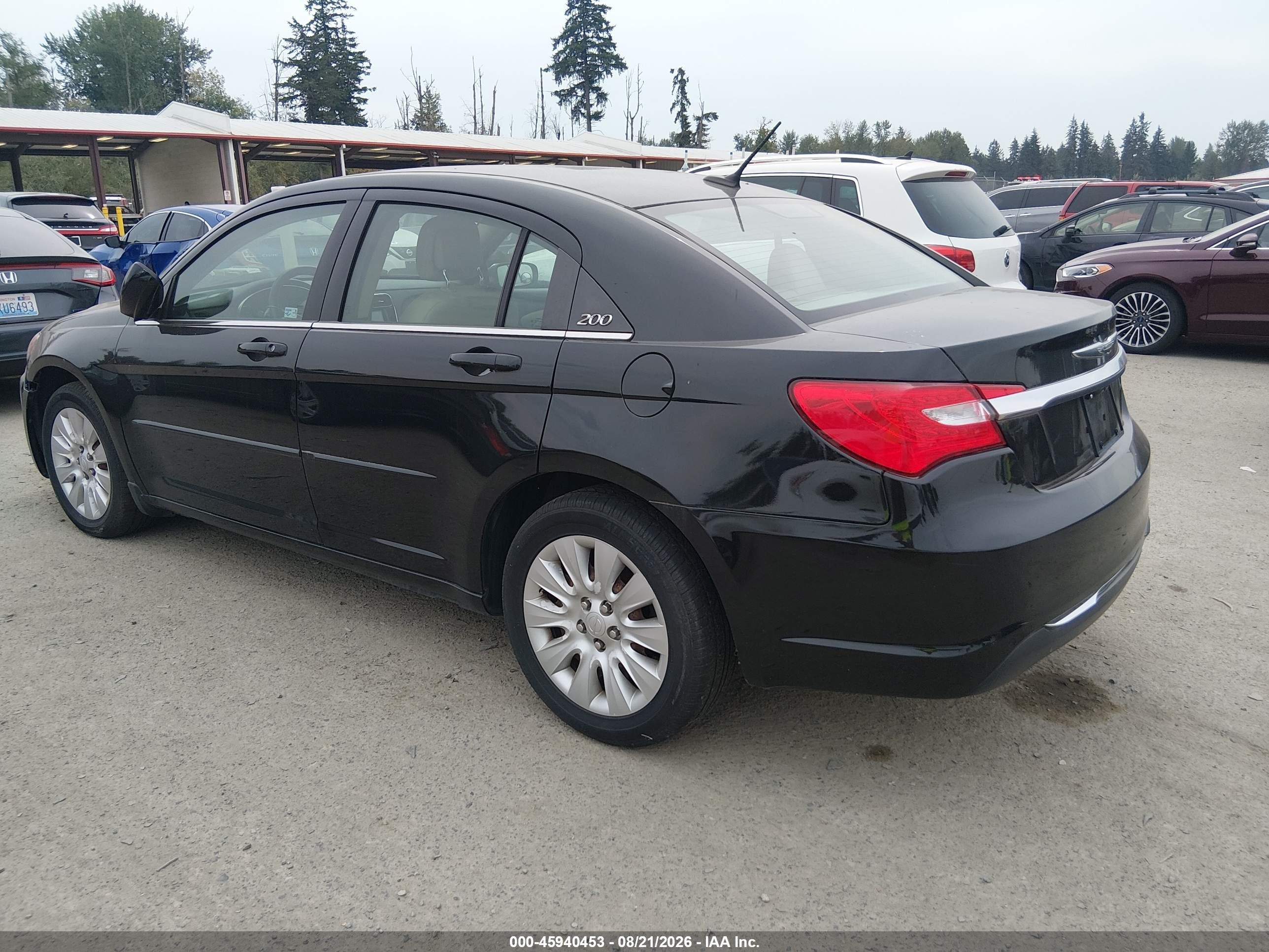 2011 Chrysler 200 Lx Черный vin: 1C3BC4FB8BN553778