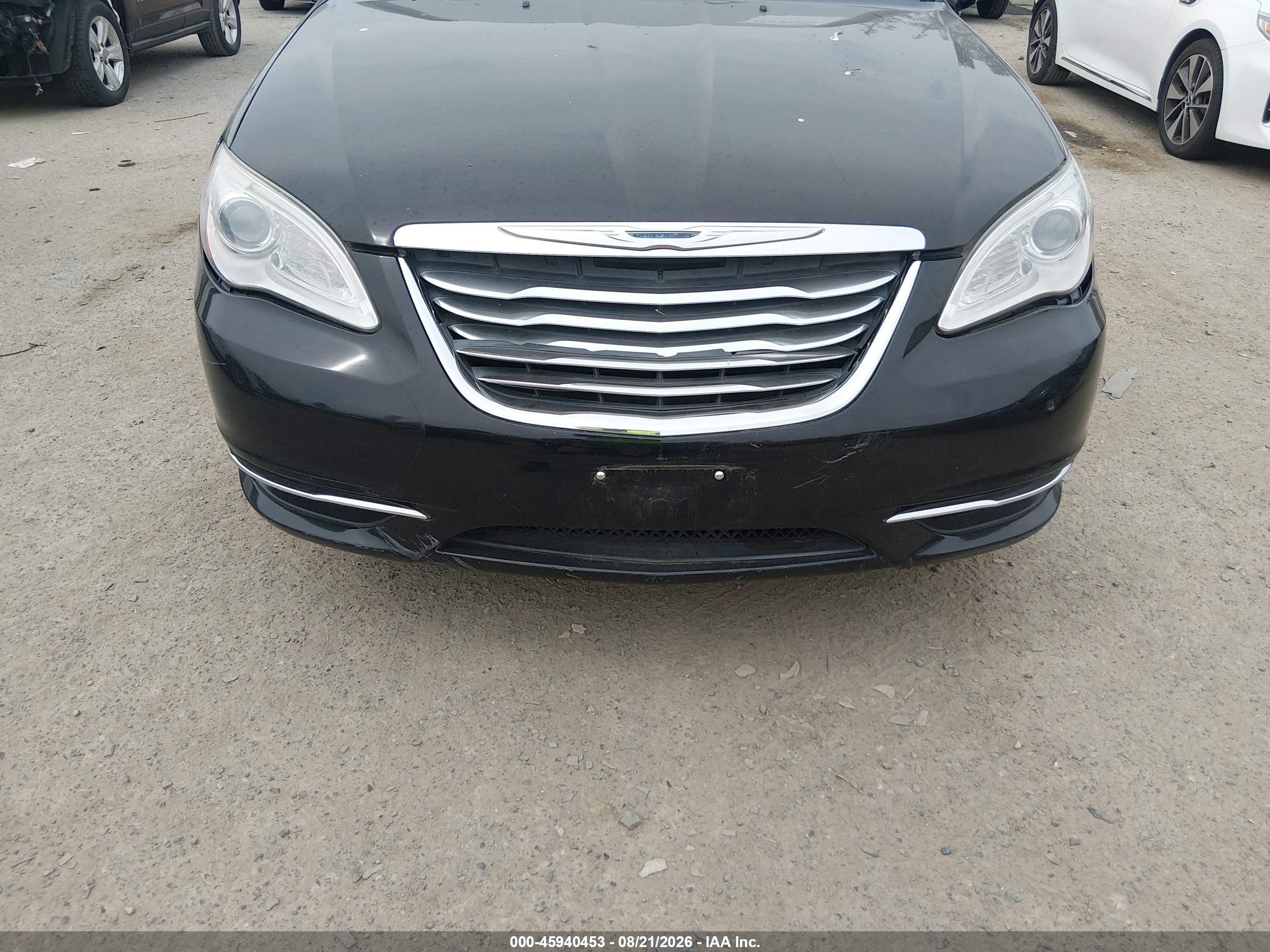 2011 Chrysler 200 Lx Черный vin: 1C3BC4FB8BN553778