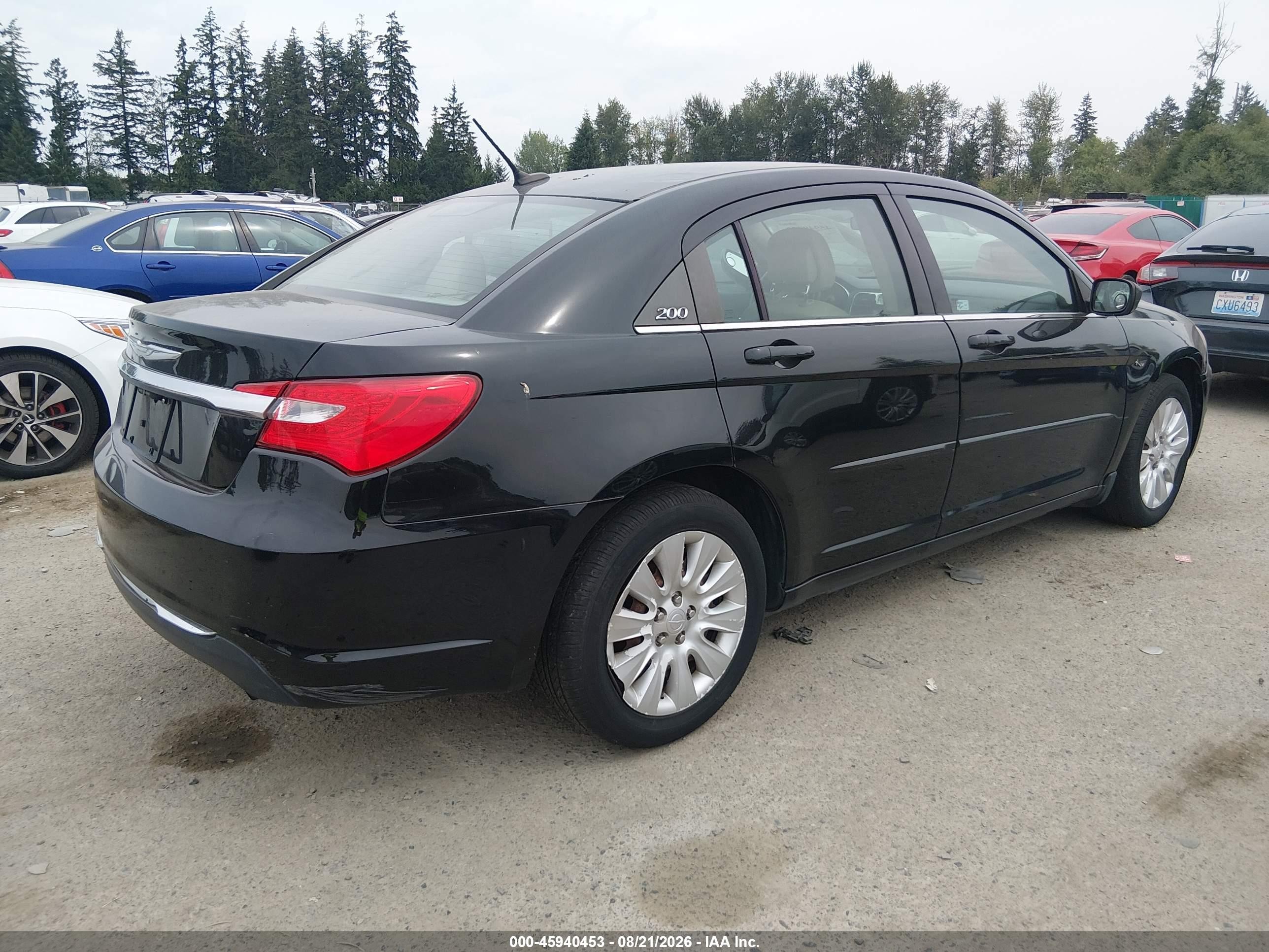 2011 Chrysler 200 Lx Черный vin: 1C3BC4FB8BN553778