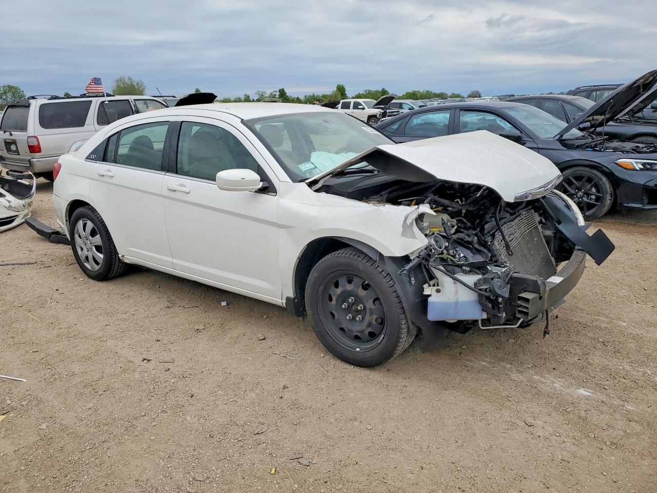 2011 Chrysler 200 Lx White vin: 1C3BC4FB9BN522281
