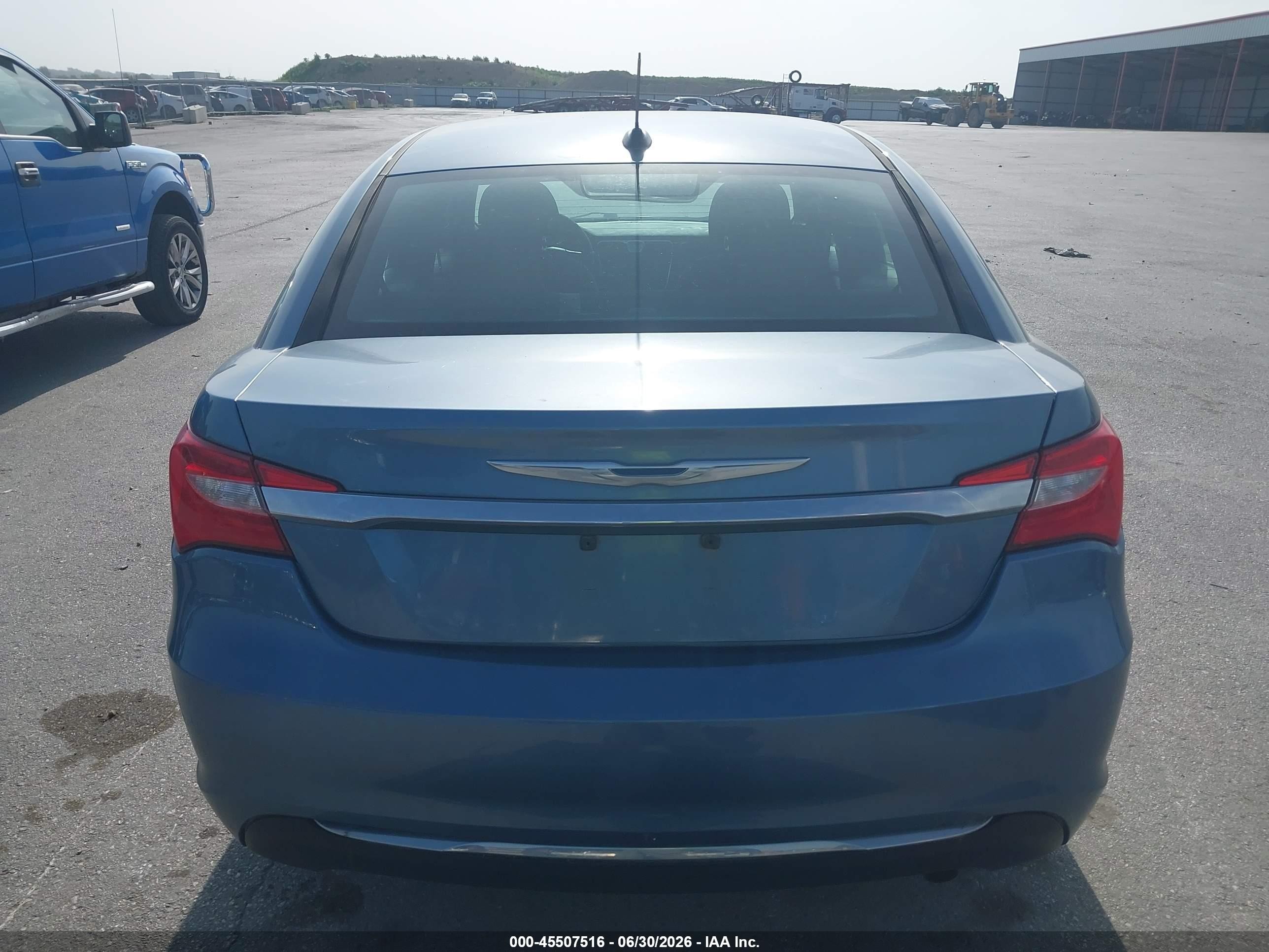 2011 Chrysler 200 Lx Blue vin: 1C3BC4FB9BN566734