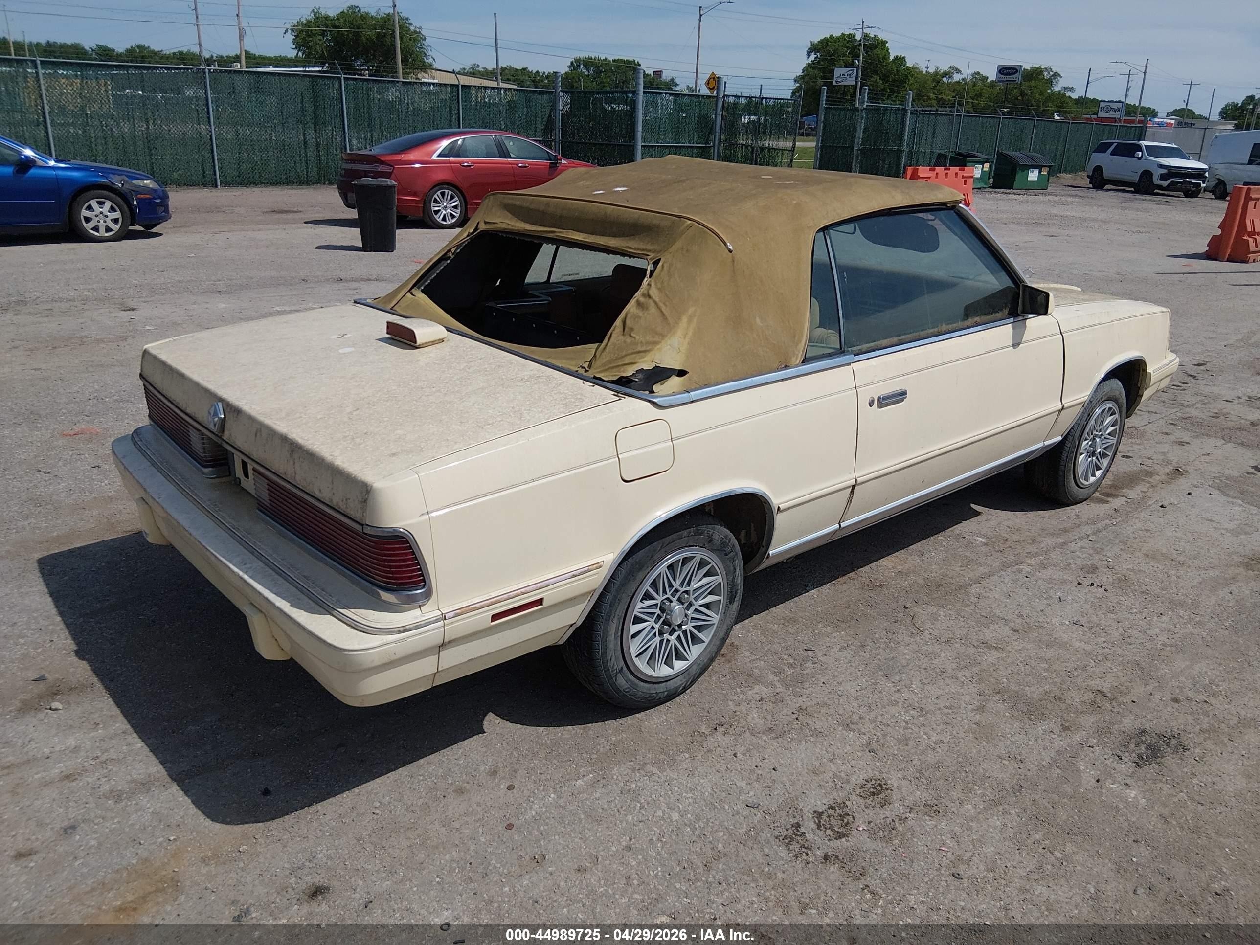 1986 Chrysler Lebaron   Beige vin: 1C3BC55D5GG227358