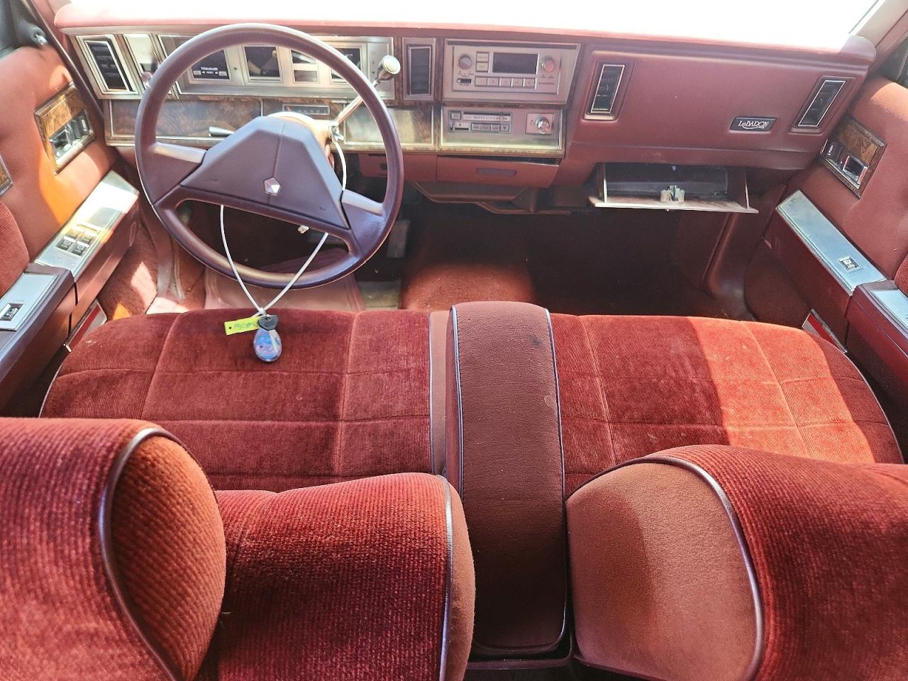 1987 Chrysler Lebaron Белый vin: 1C3BC56D7HF168495