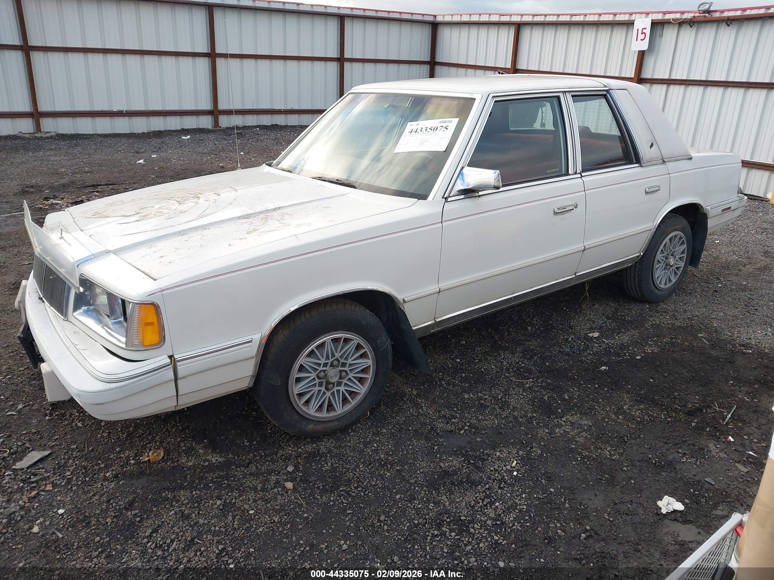 1987 Chrysler Lebaron   Белый vin: 1C3BC56K3HF309657