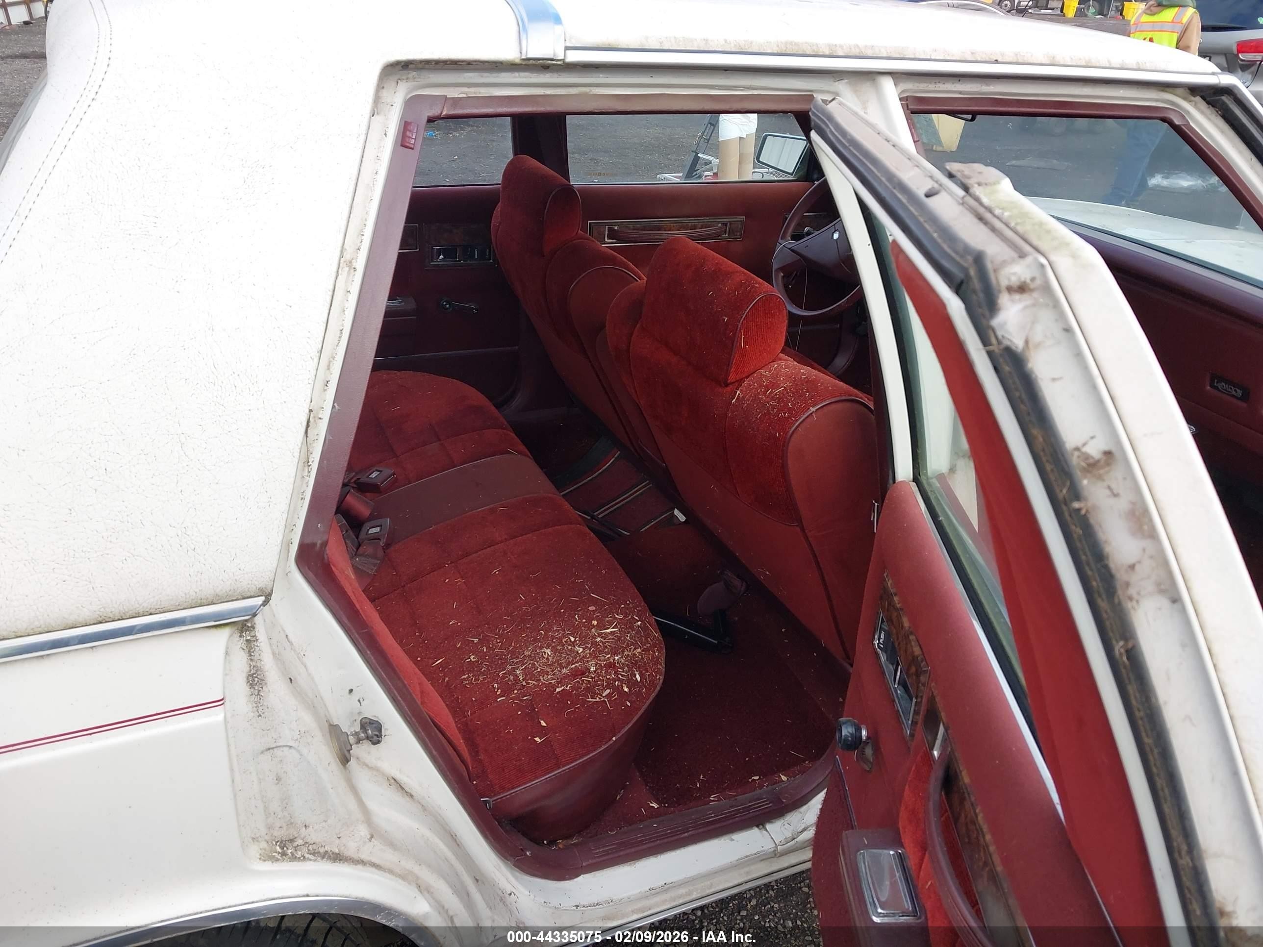 1987 Chrysler Lebaron   Белый vin: 1C3BC56K3HF309657