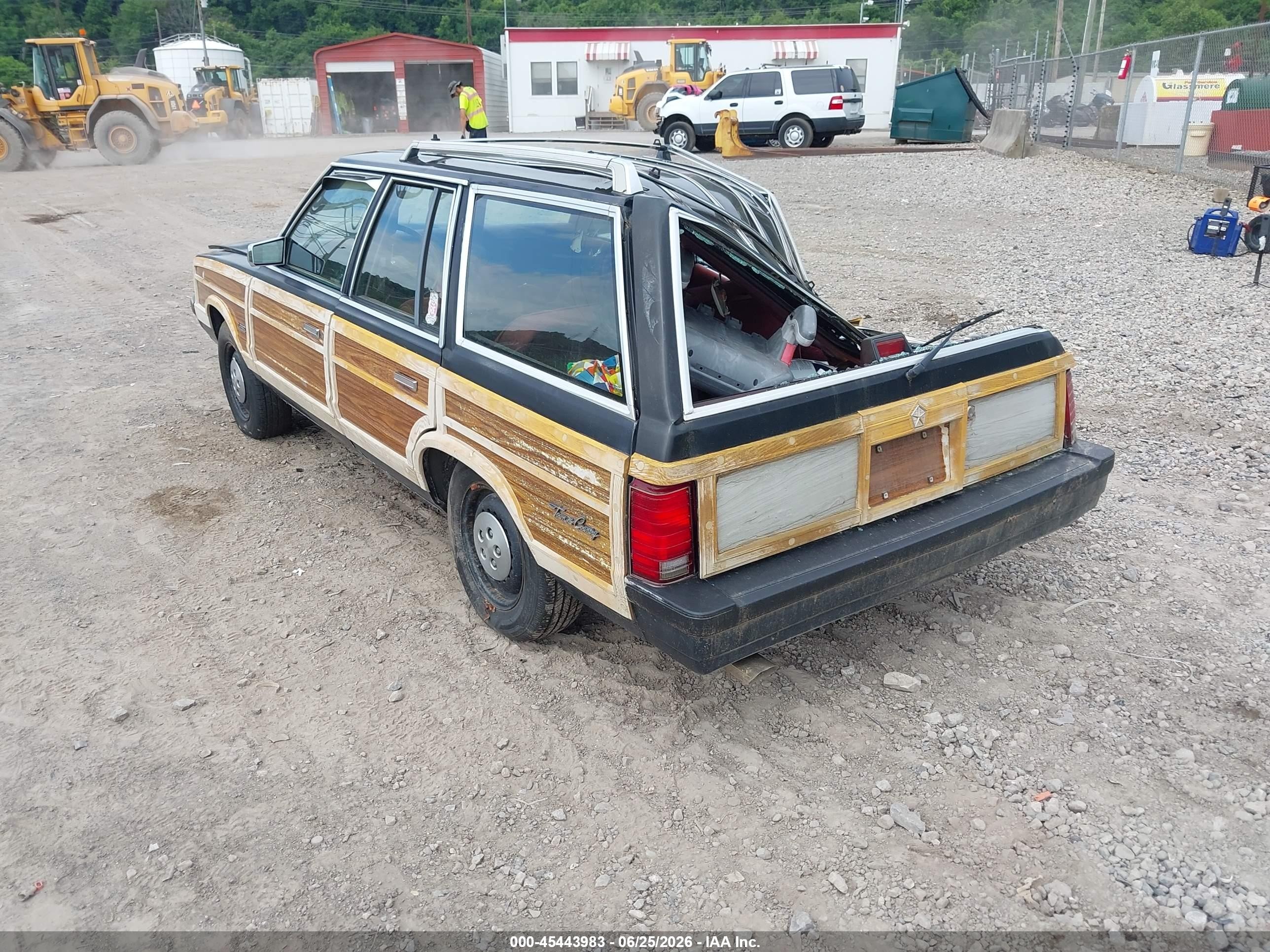 1986 Chrysler Lebaron Town And Country Brown vin: 1C3BC59E4GF104305