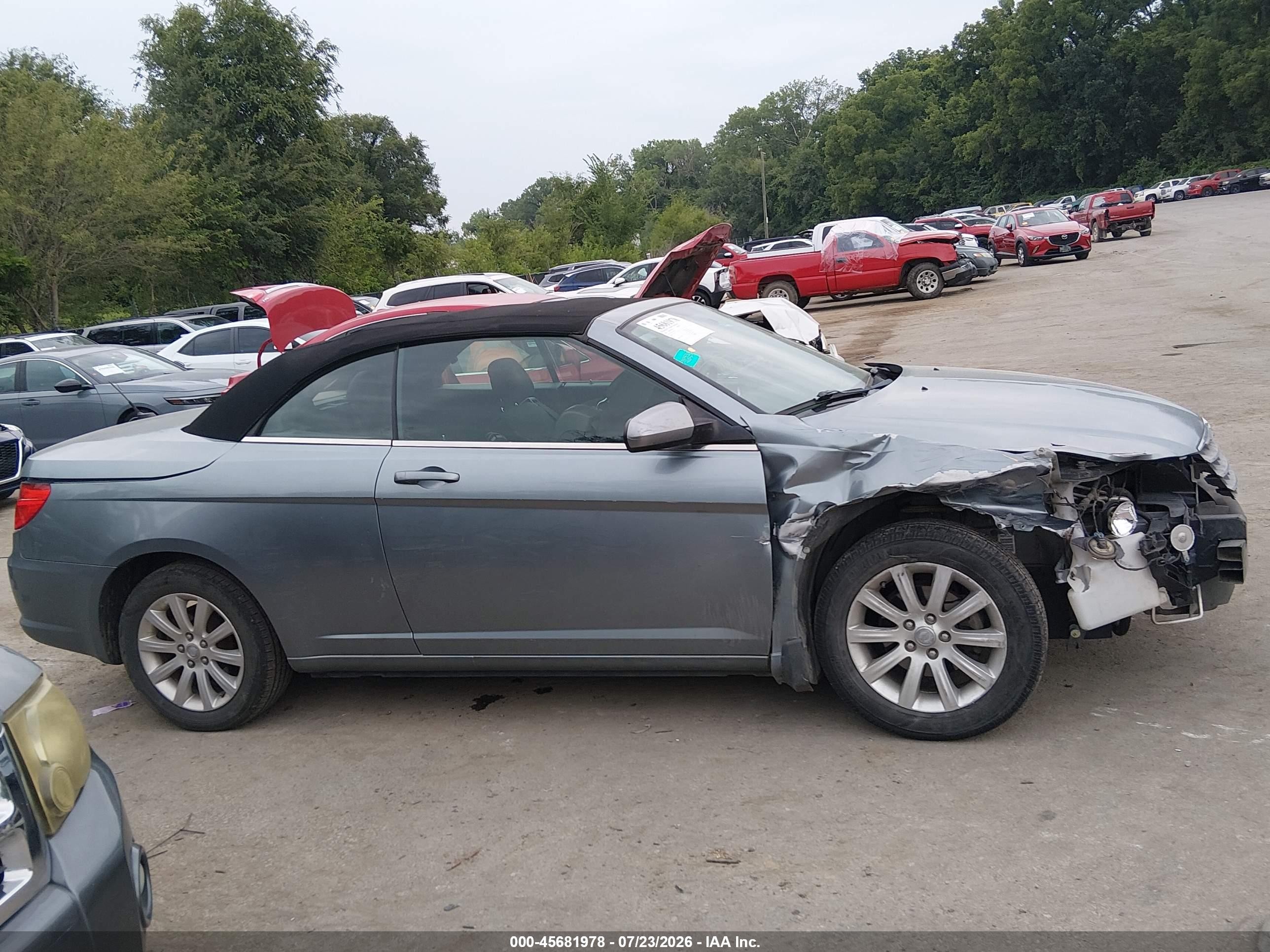 2010 Chrysler Sebring Touring Gray vin: 1C3BC5ED3AN116357