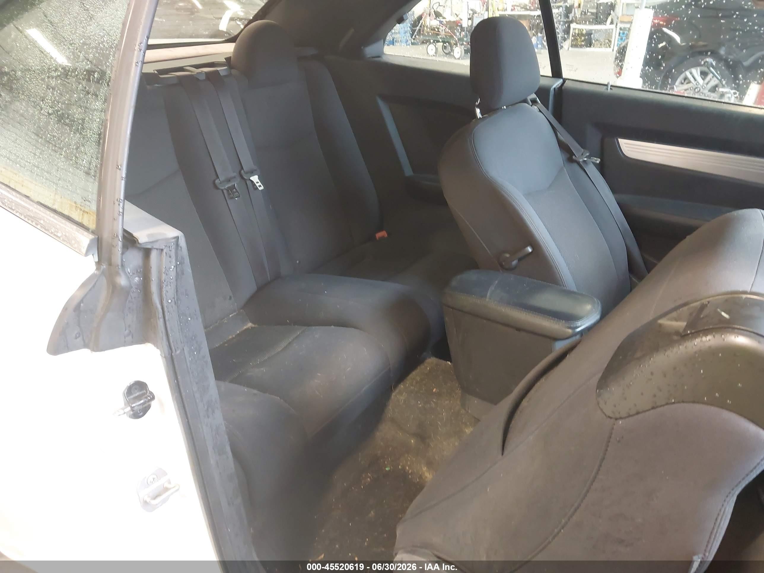 2010 Chrysler Sebring Touring White vin: 1C3BC5ED3AN142862