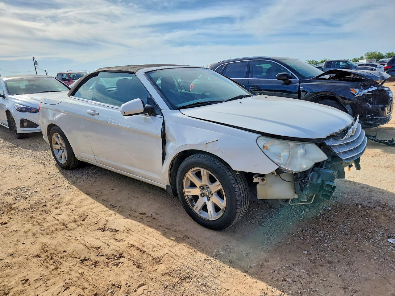 2010 Chrysler Sebring Touring White vin: 1C3BC5ED6AN142676