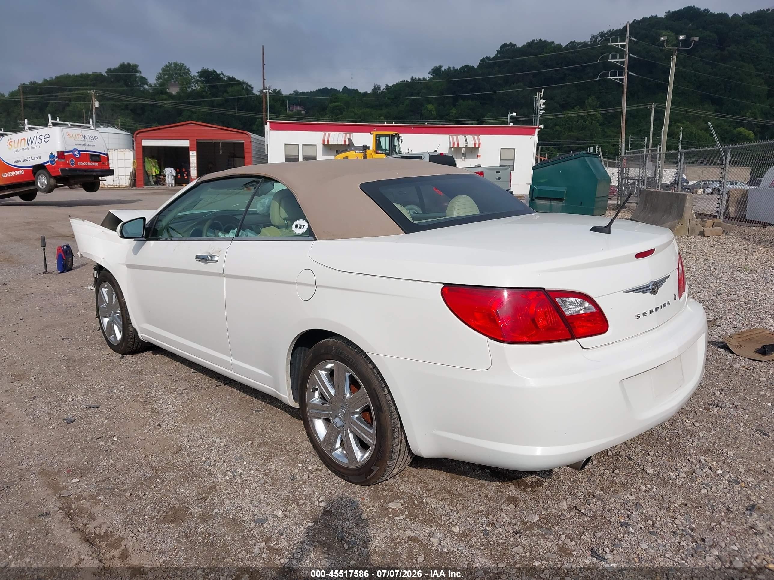 2010 Chrysler Sebring Limited White vin: 1C3BC6EV4AN218216