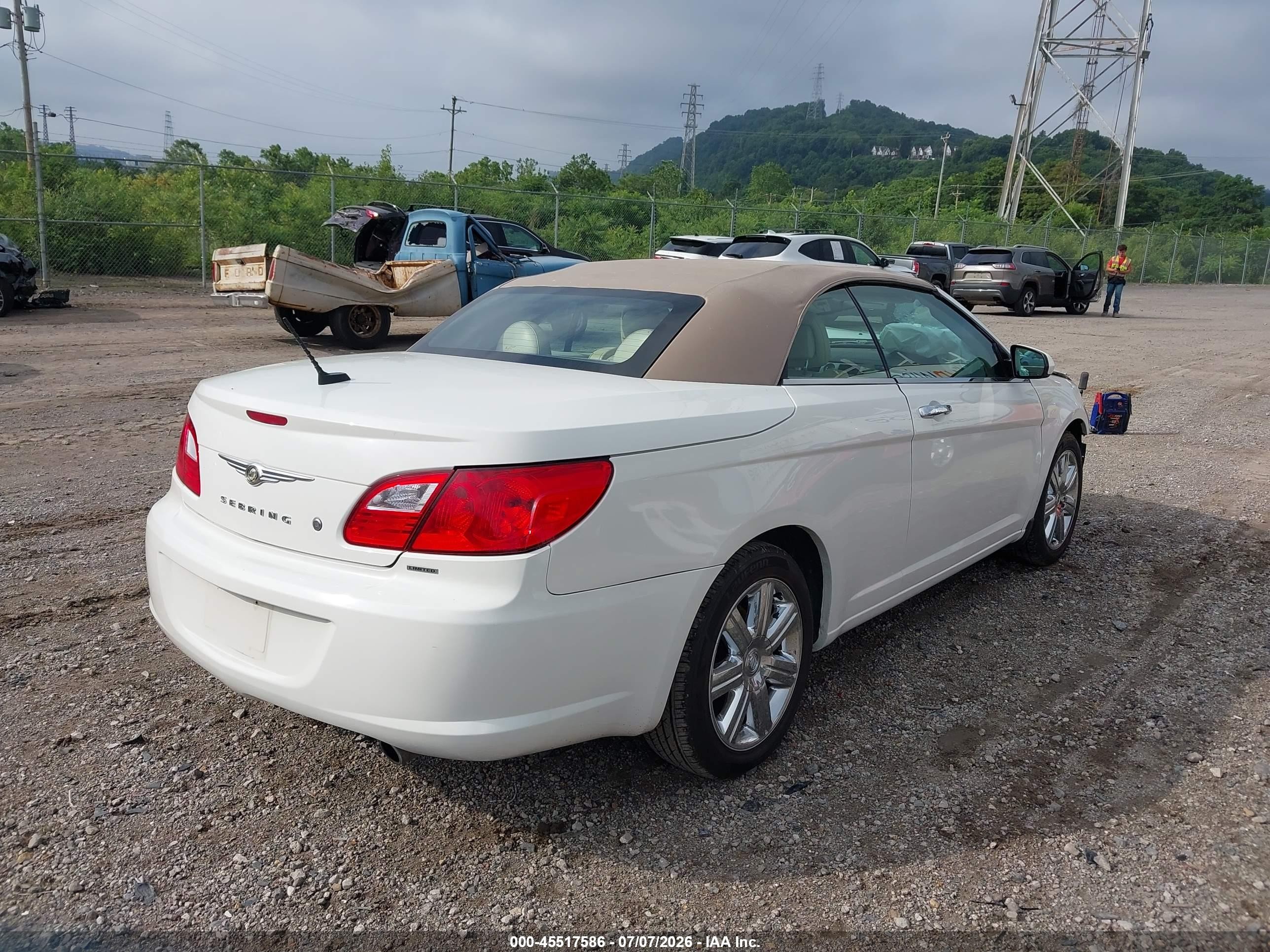 2010 Chrysler Sebring Limited White vin: 1C3BC6EV4AN218216