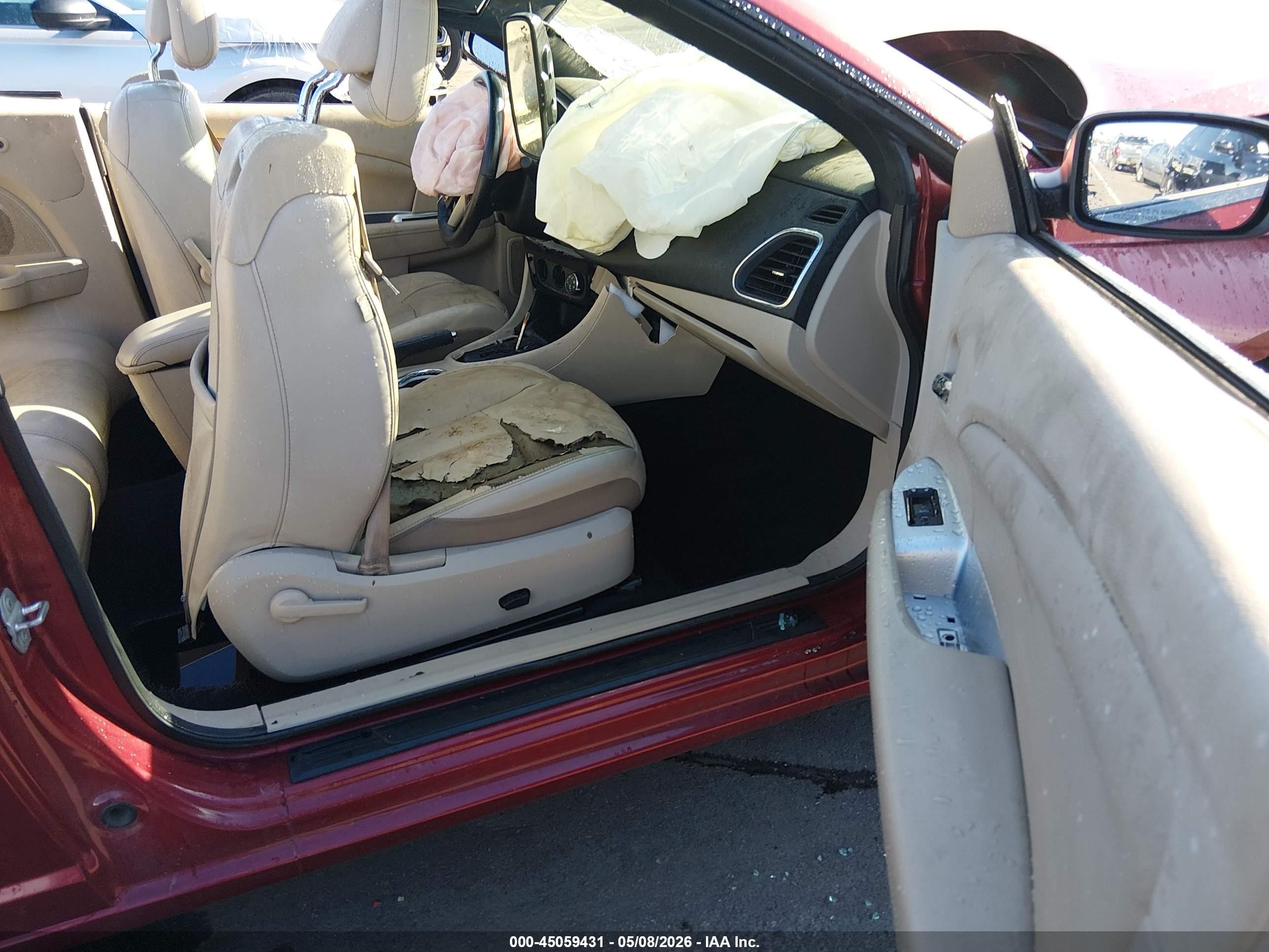 2011 Chrysler 200 Limited Red vin: 1C3BC7EG7BN535691