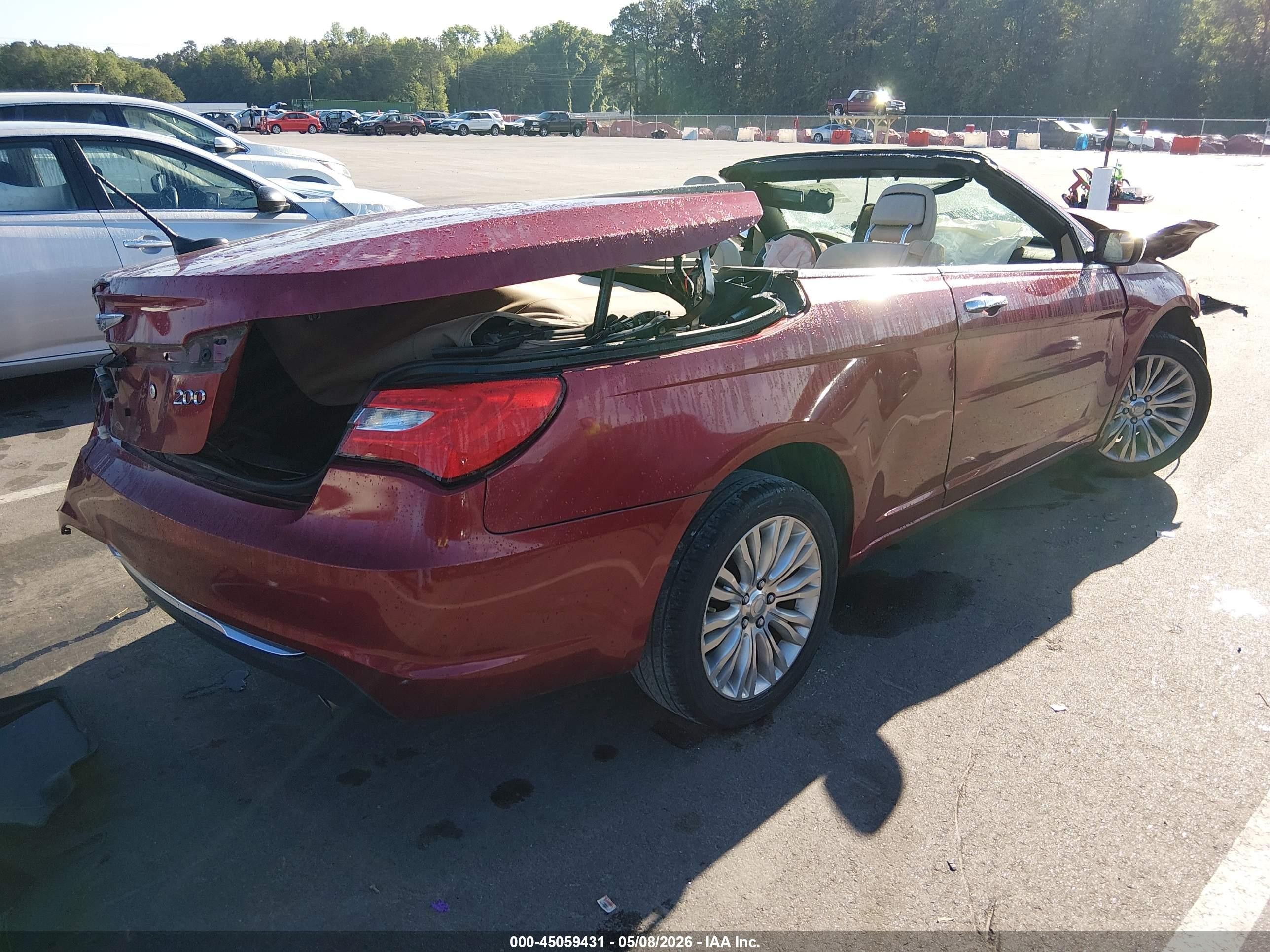 2011 Chrysler 200 Limited Red vin: 1C3BC7EG7BN535691