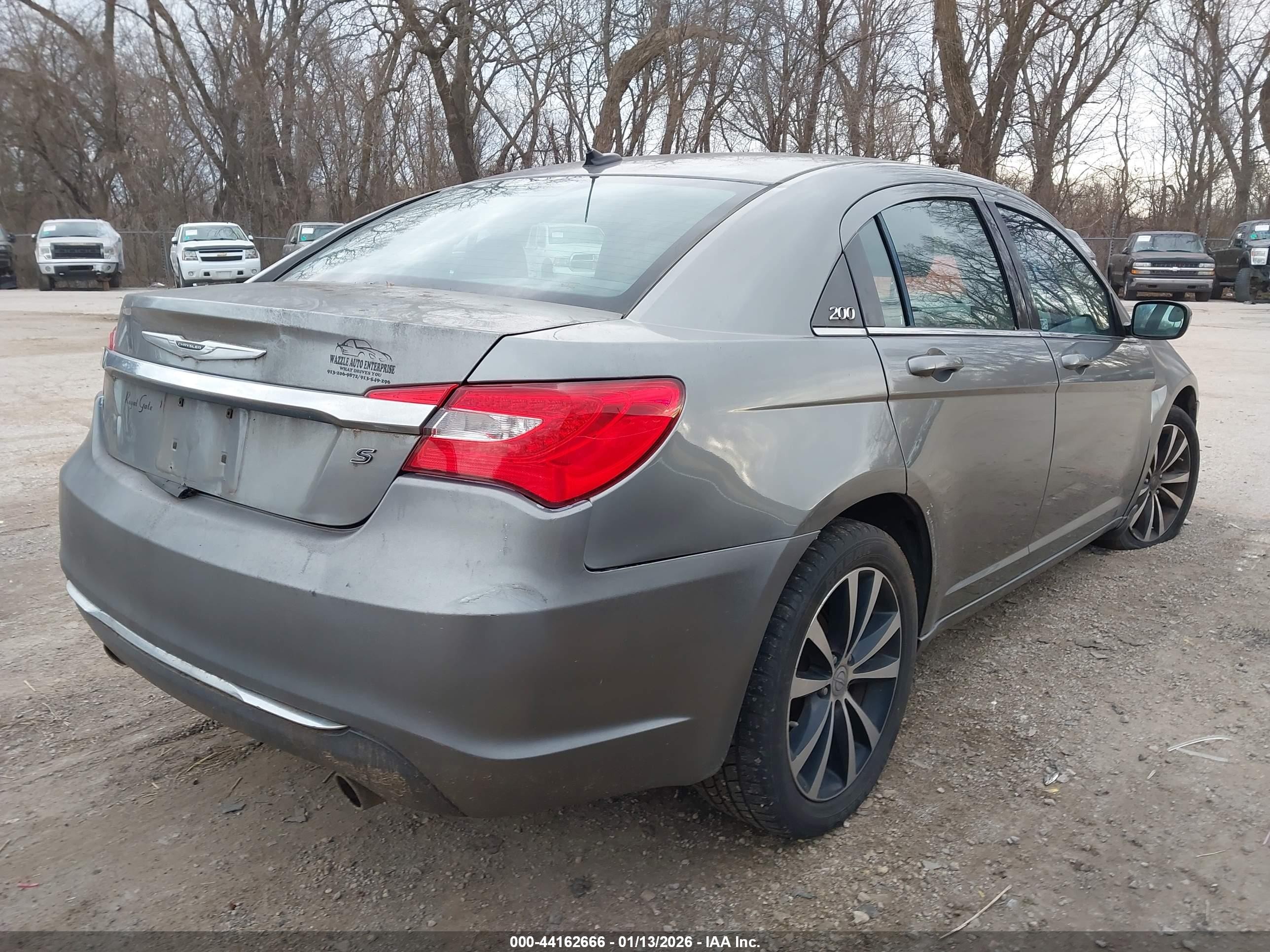 2011 Chrysler 200 S Gray vin: 1C3BC8FG1BN611846