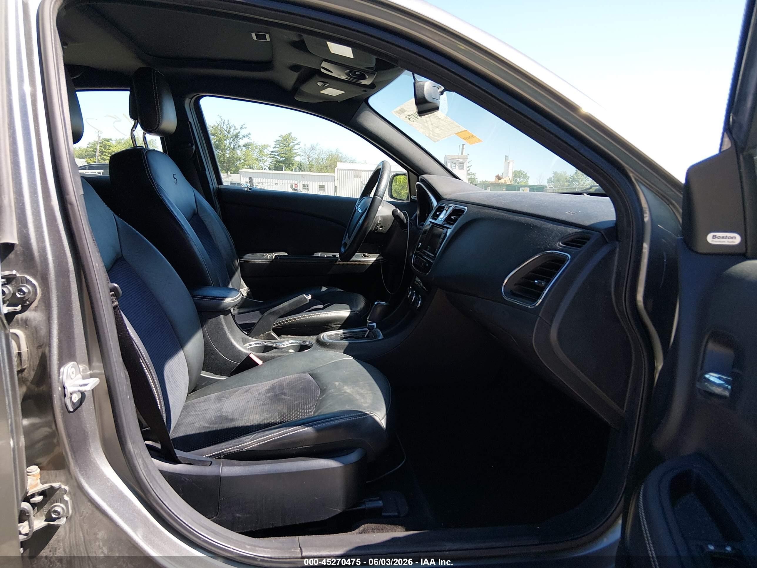 2011 Chrysler 200 S Gray vin: 1C3BC8FG6BN613396