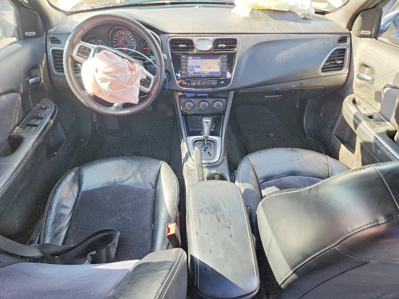 2011 Chrysler 200 S White vin: 1C3BC8FG7BN611205