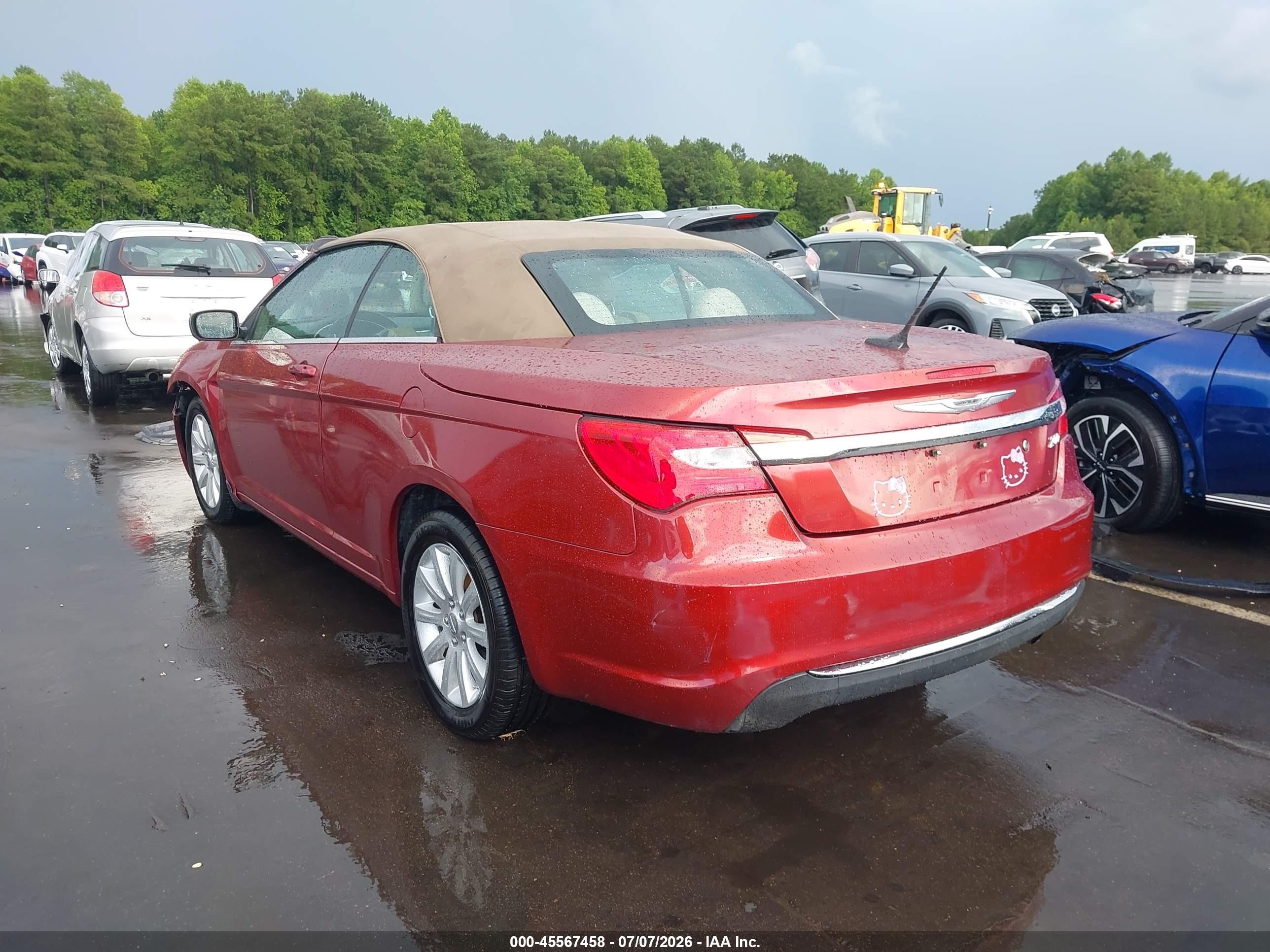 2012 Chrysler 200 Touring Red vin: 1C3BCBEB0CN162891