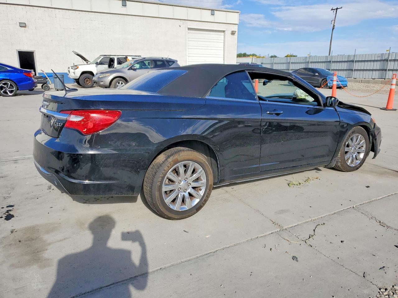 2013 Chrysler 200 Touring Черный vin: 1C3BCBEB4DN531687